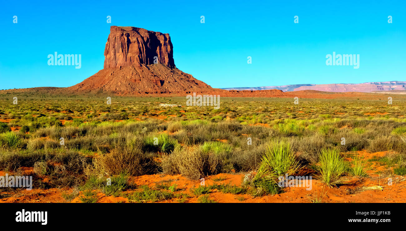 Mitchell butte in monument valley hires stock photography and images