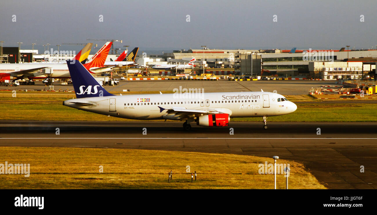 OYKAL Airbus A320232 SAS The Airbus A320 family consists of short to mediumrange, narrow