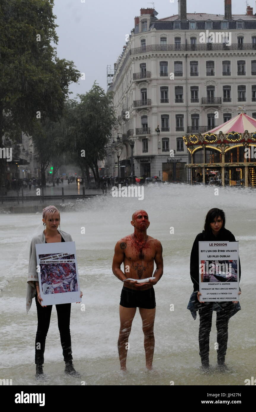 L269 animals rights defenders protest fishing and fish consummation ...