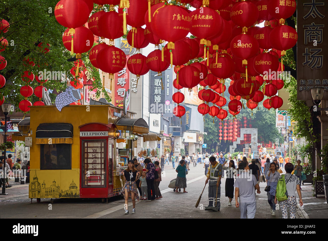 Busy Beijing Road street life with people shopping - Beijing Lu main shopping street, Guangzhou, China Stock Photo