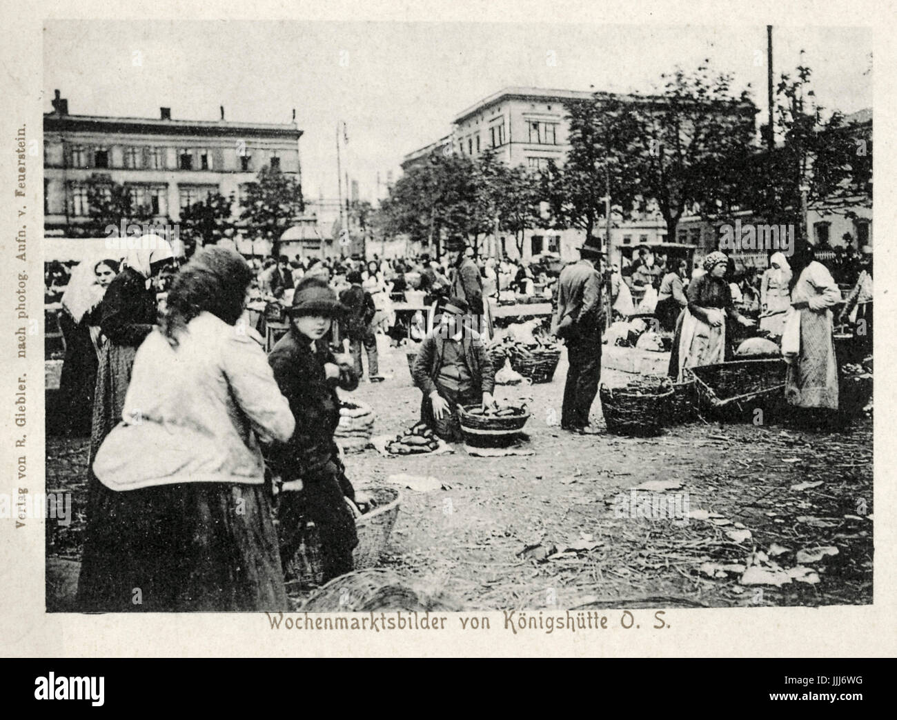 Chorzow (Konigshutte) Jews in weekly market . Early 20th century. Caption reads:  Wochenmartsbilder von Konigshutte. Southern Poland. Photograph by Feuerstein. Stock Photo