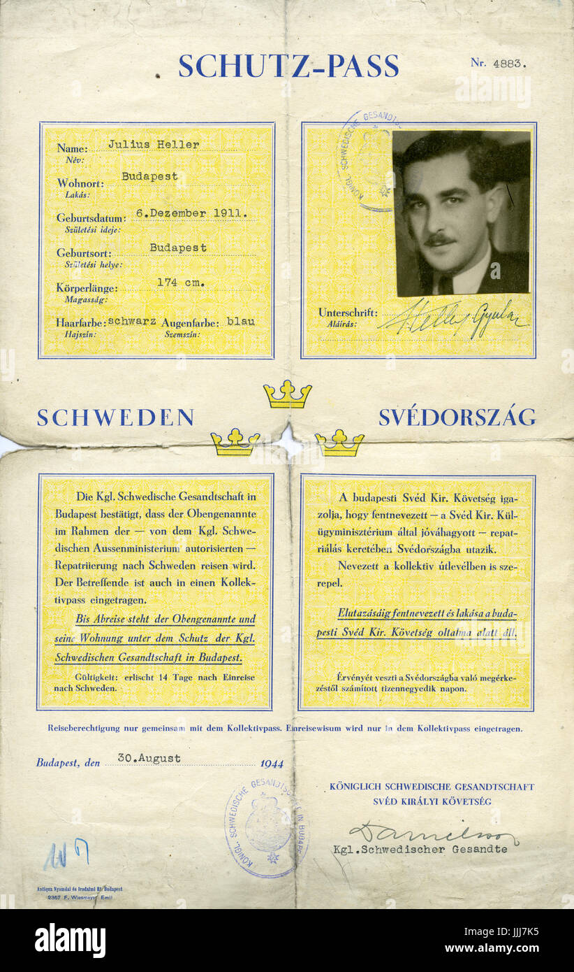Schutzpass of Julius Heller (b. 6 December 1911) issued by Raoul Wallenberg while acting as Sweden's special envoy in Budapest, 30 August 1944. Swedish protective passport devised by Wallenberg offering shelter to Jews in Nazi-occupied Hungary on neutral Swedish territory. Wallenberg's initials in bottom right corner. Stock Photo