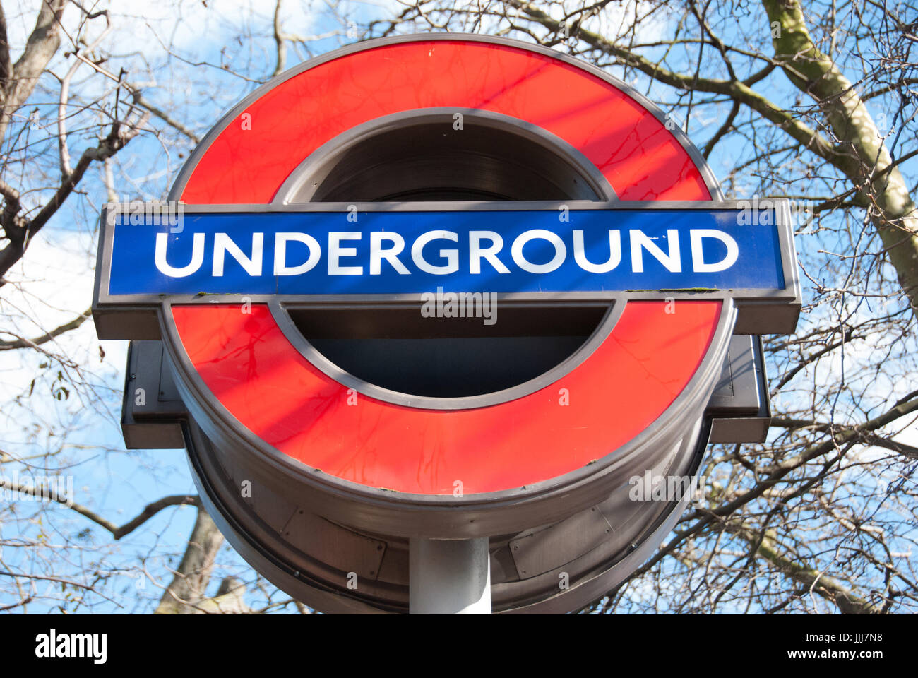 Hyde park underground station hires stock photography and images Alamy