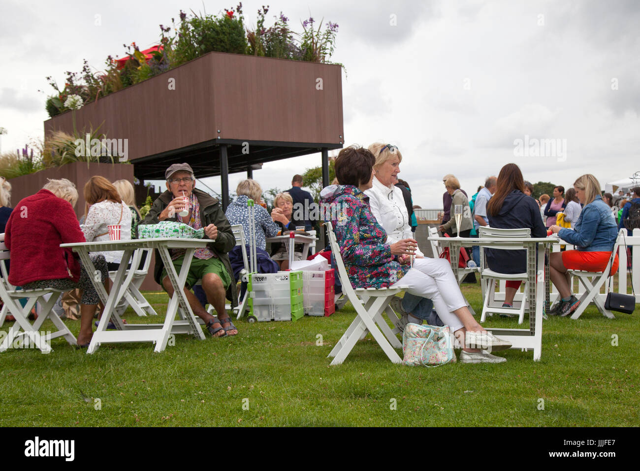 Knutsford, Cheshire. 20th July, 2017. Visitors and Exhibitors at the RHS Flower Show held at Tatton Park. The “garden party of the north”, first began in 1999 by the Royal Horticultural Society is getting underway at Tatton Park today as the RHS Flower Show opens its floral extravaganza to the general public. Credit; MediaWorldImages/AlamyLiveNews. Stock Photo