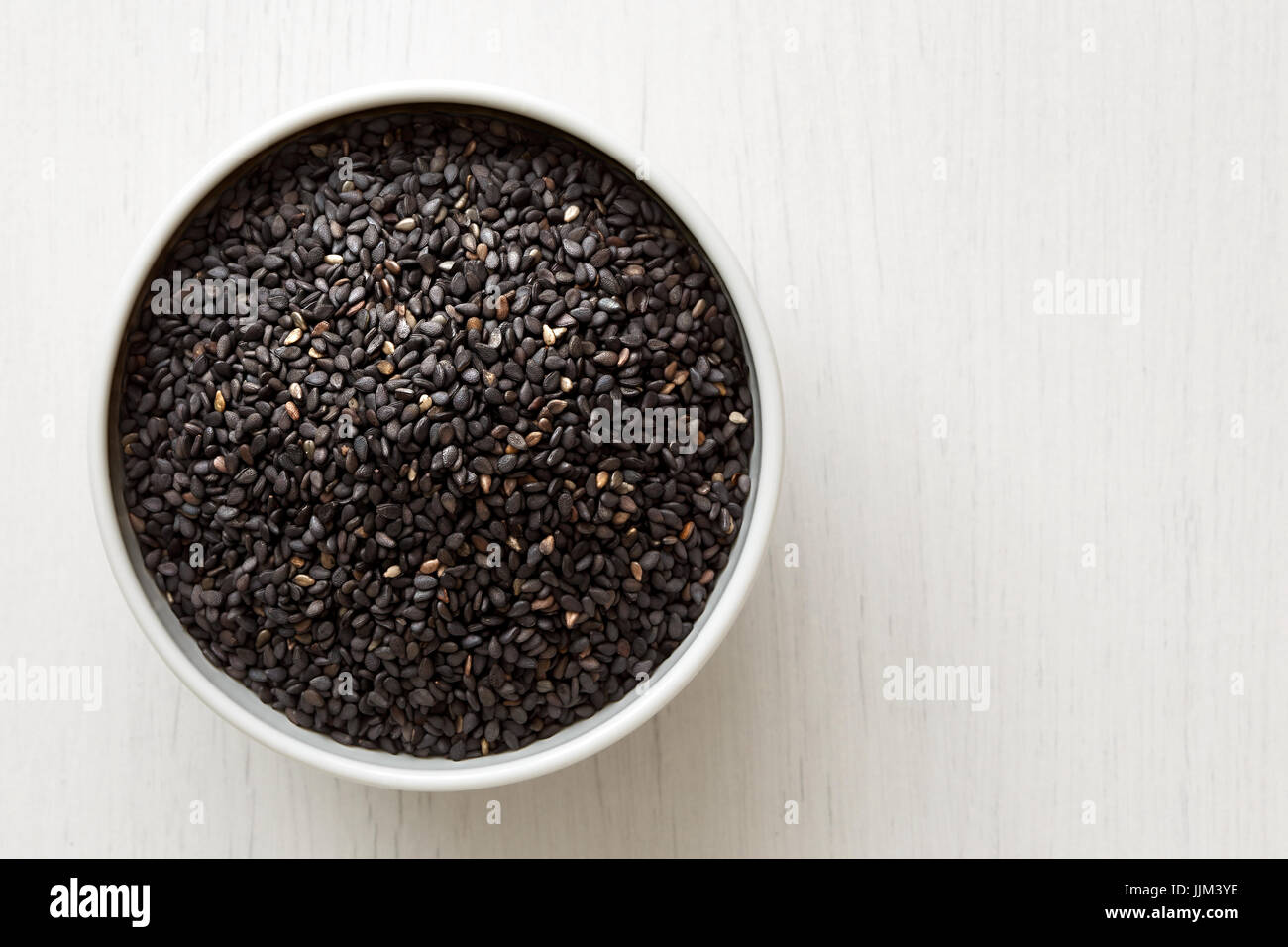 Black seeds hi-res stock photography and images - Alamy