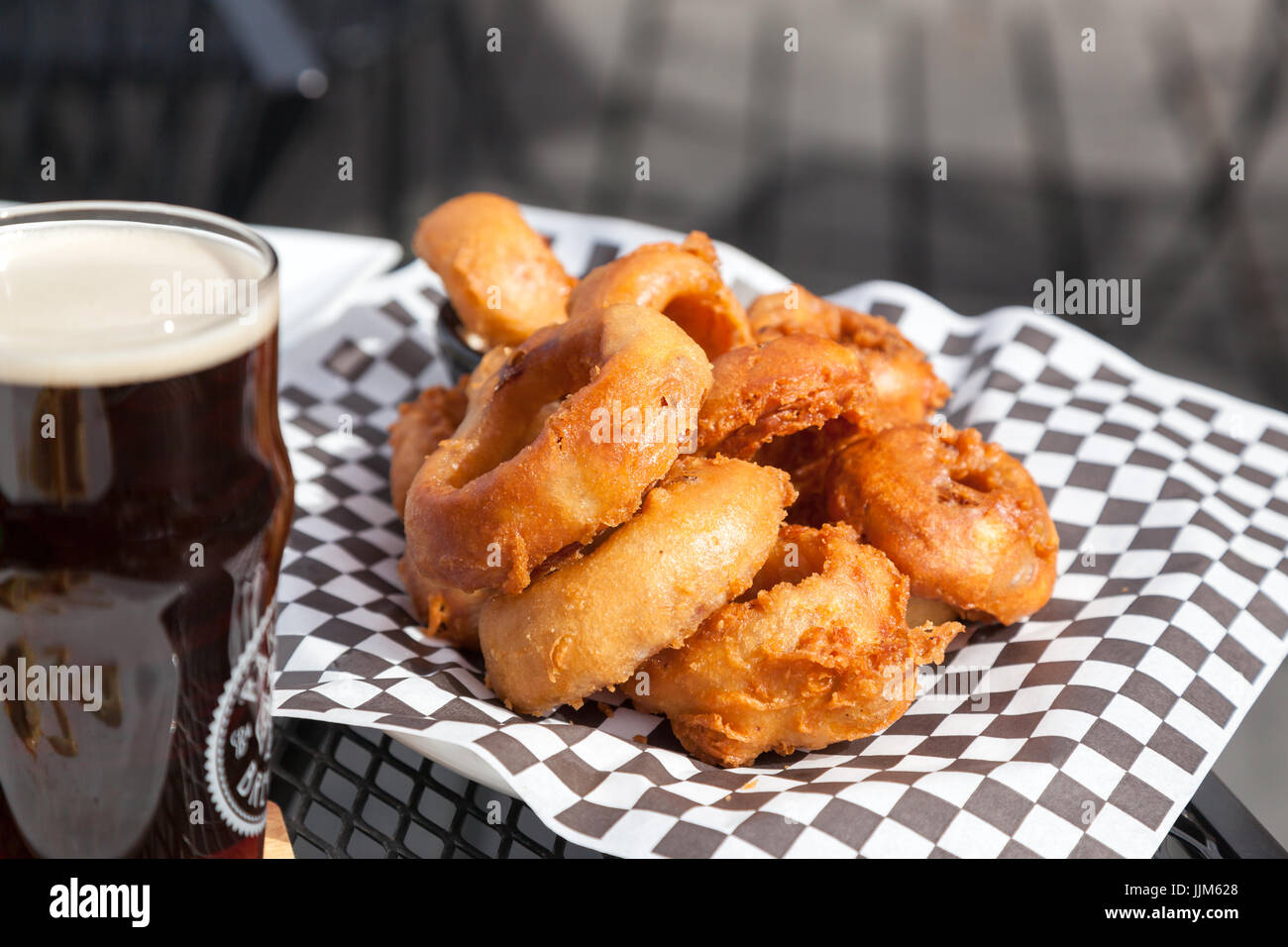 Fried beer batter onion rings hi-res stock photography and images - Alamy