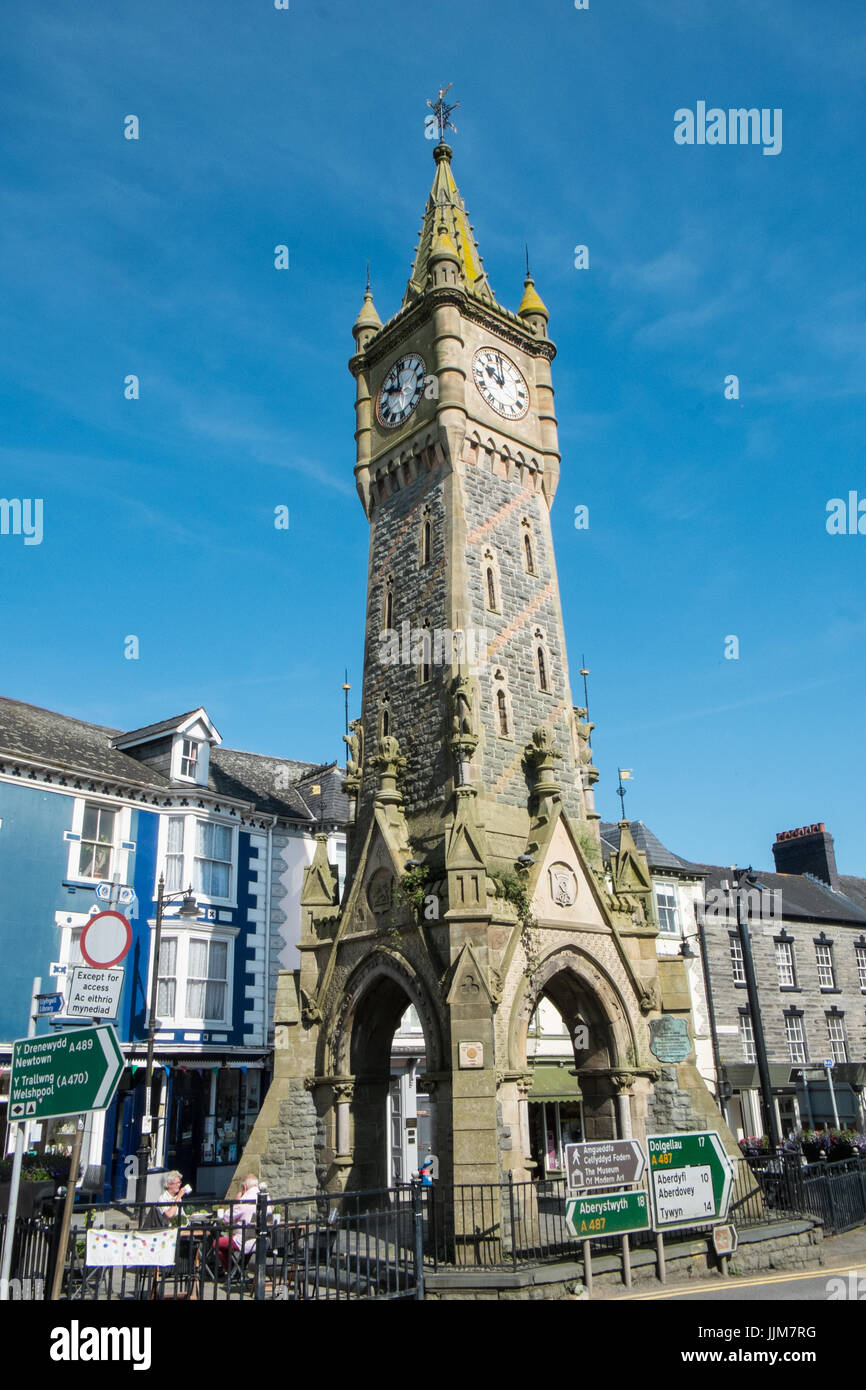 market,town,Mach,Machynlleth,shops,clock tower,clock tower,Powys,Mid ...