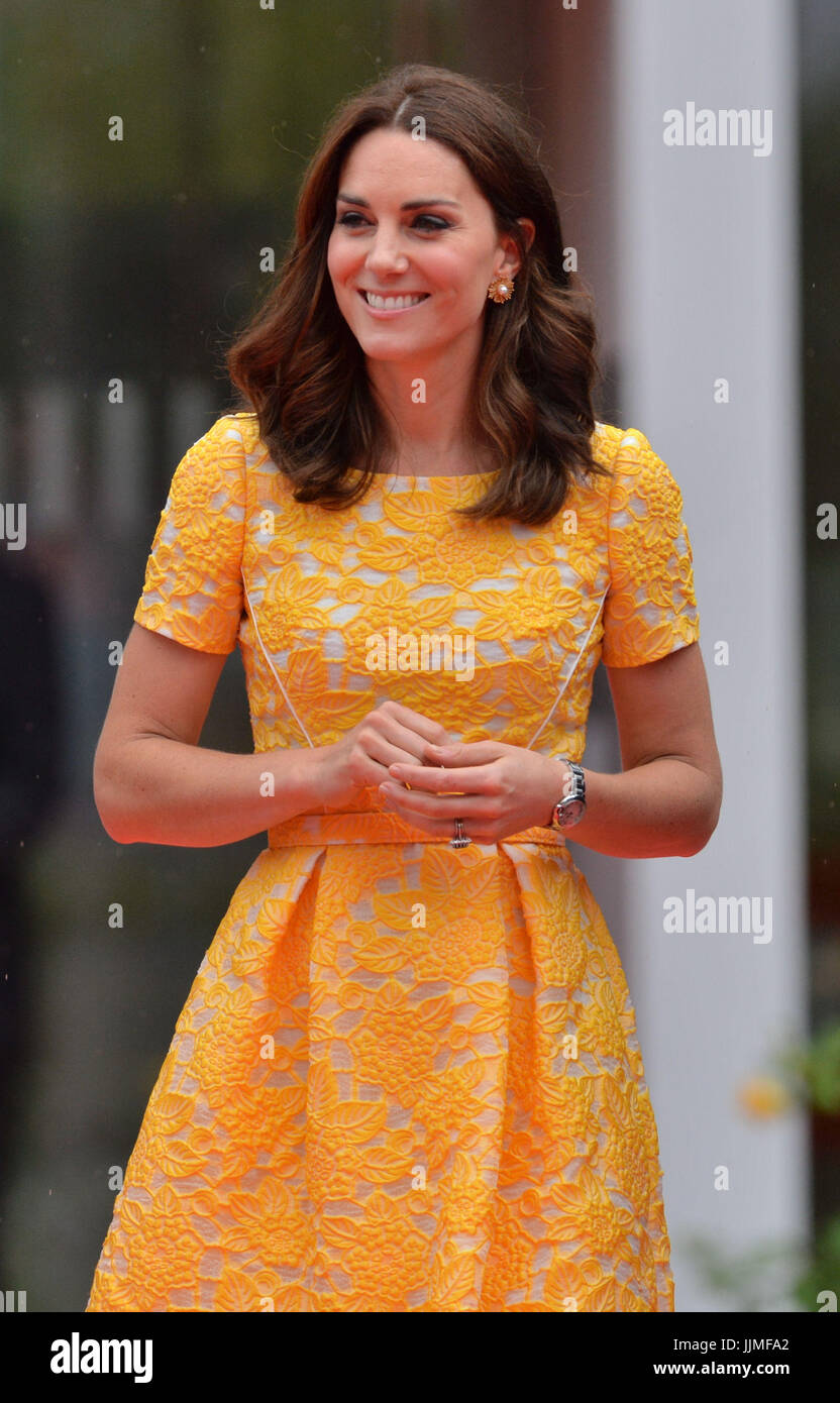 The Duchess of Cambridge arrives for a visit to the German Cancer Research Institute in Heidelberg, Germany. Stock Photo