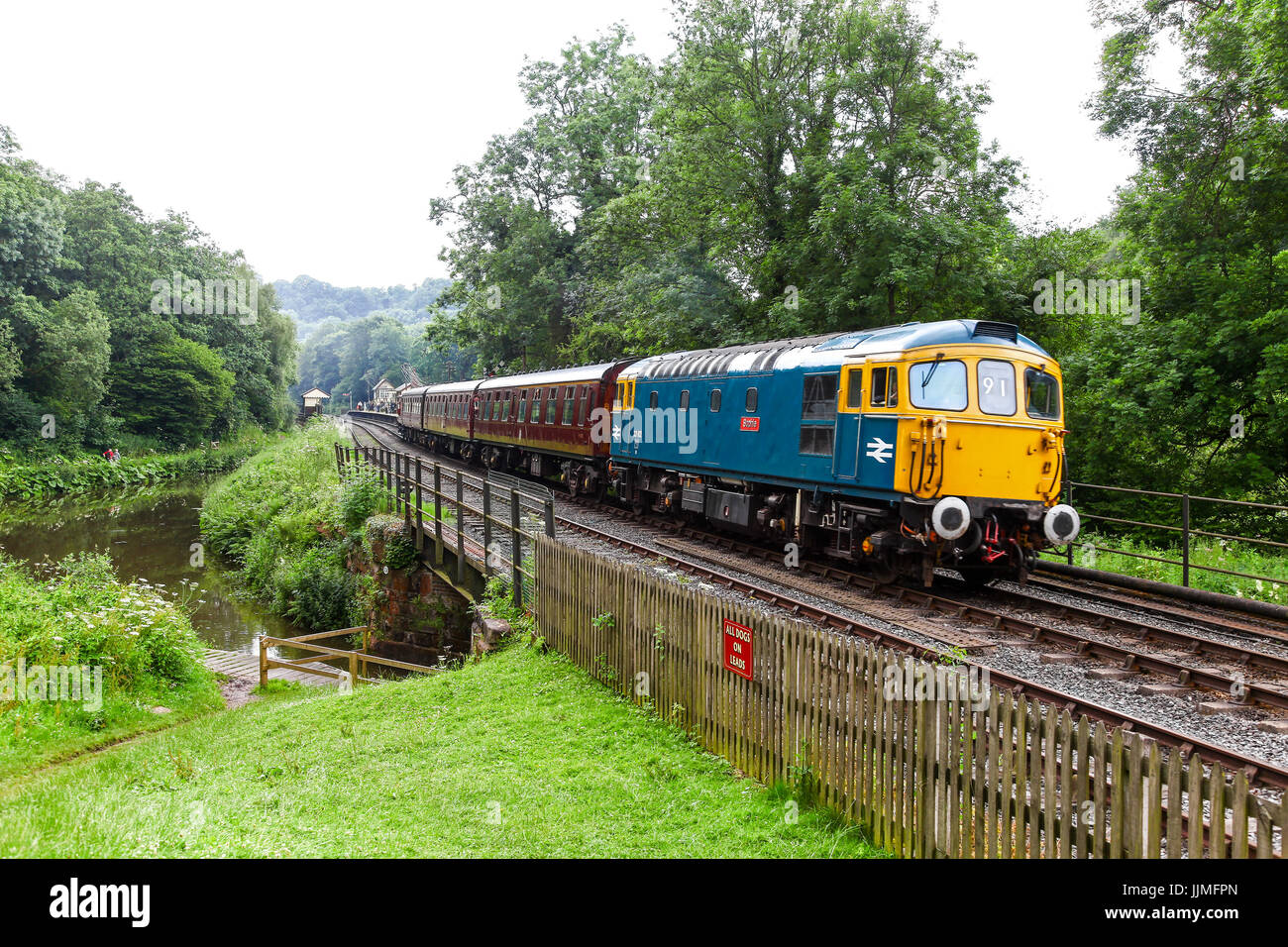 Class 33/1 No. 33102 'Sophie' diesel engine on the Churnet Valley heritage Railway at Consall North Staffordshire England UK Stock Photo