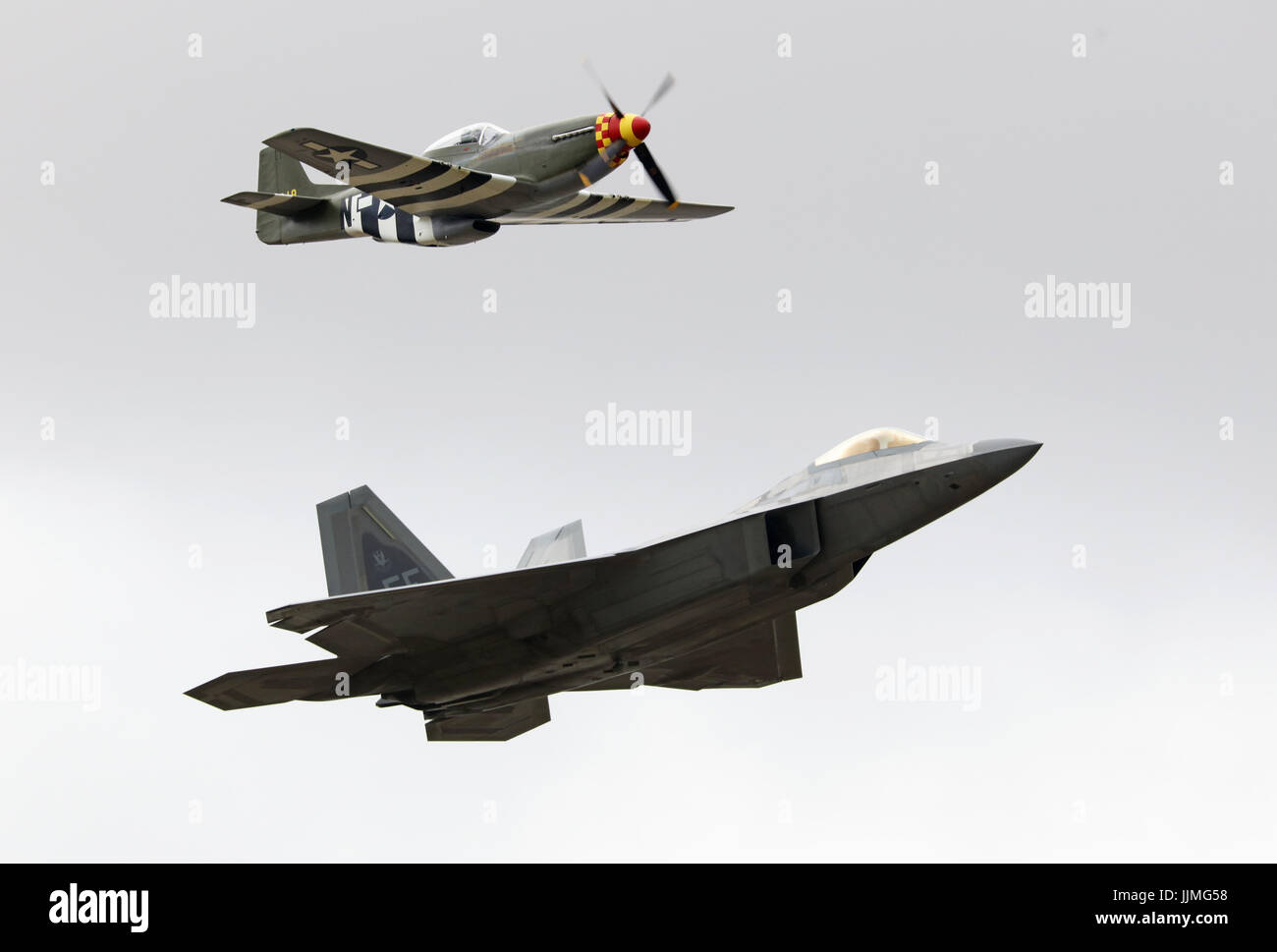 lockheed martin f22 raptor with p51d mustang Stock Photo