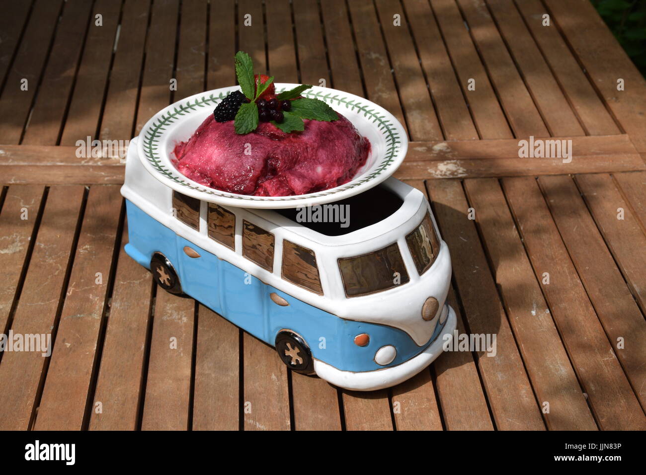 summer pudding delivery Stock Photo