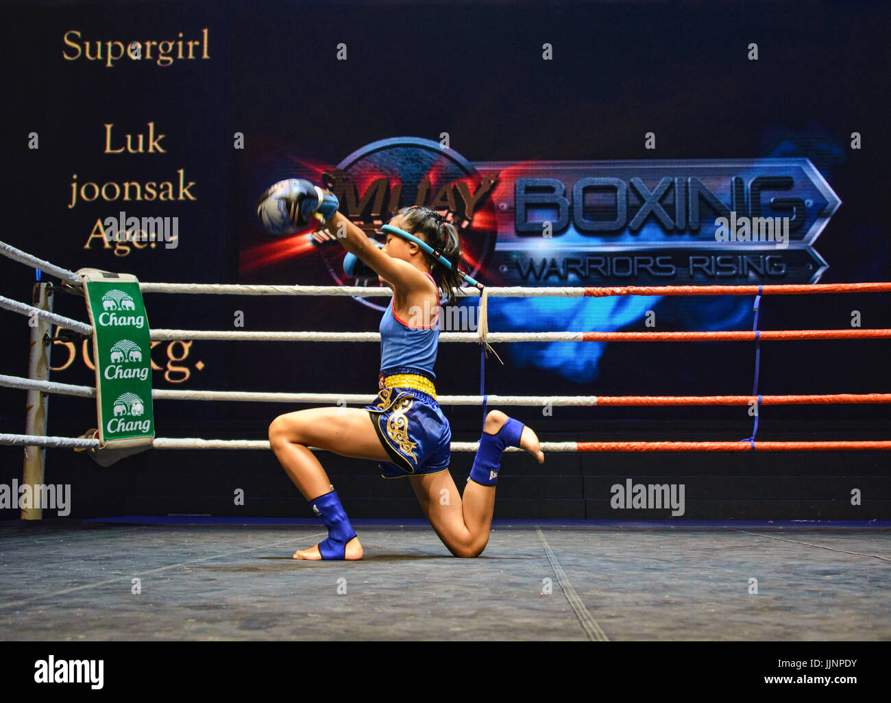 Muay Thai boxers in action, Bangkok, Thailand Stock Photo