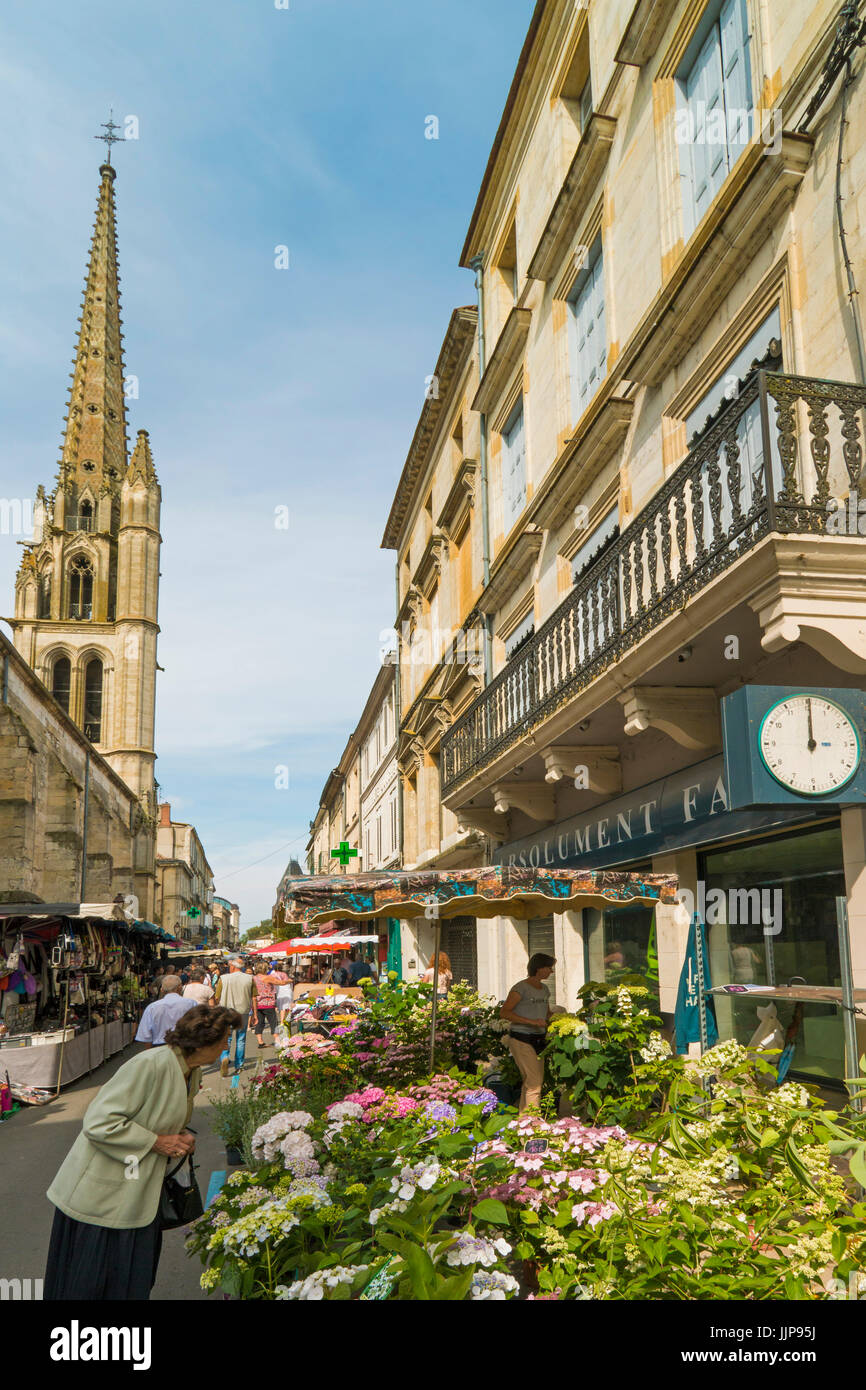 Rue de la Republique & 13C Notre Dame Church on popular Saturday market