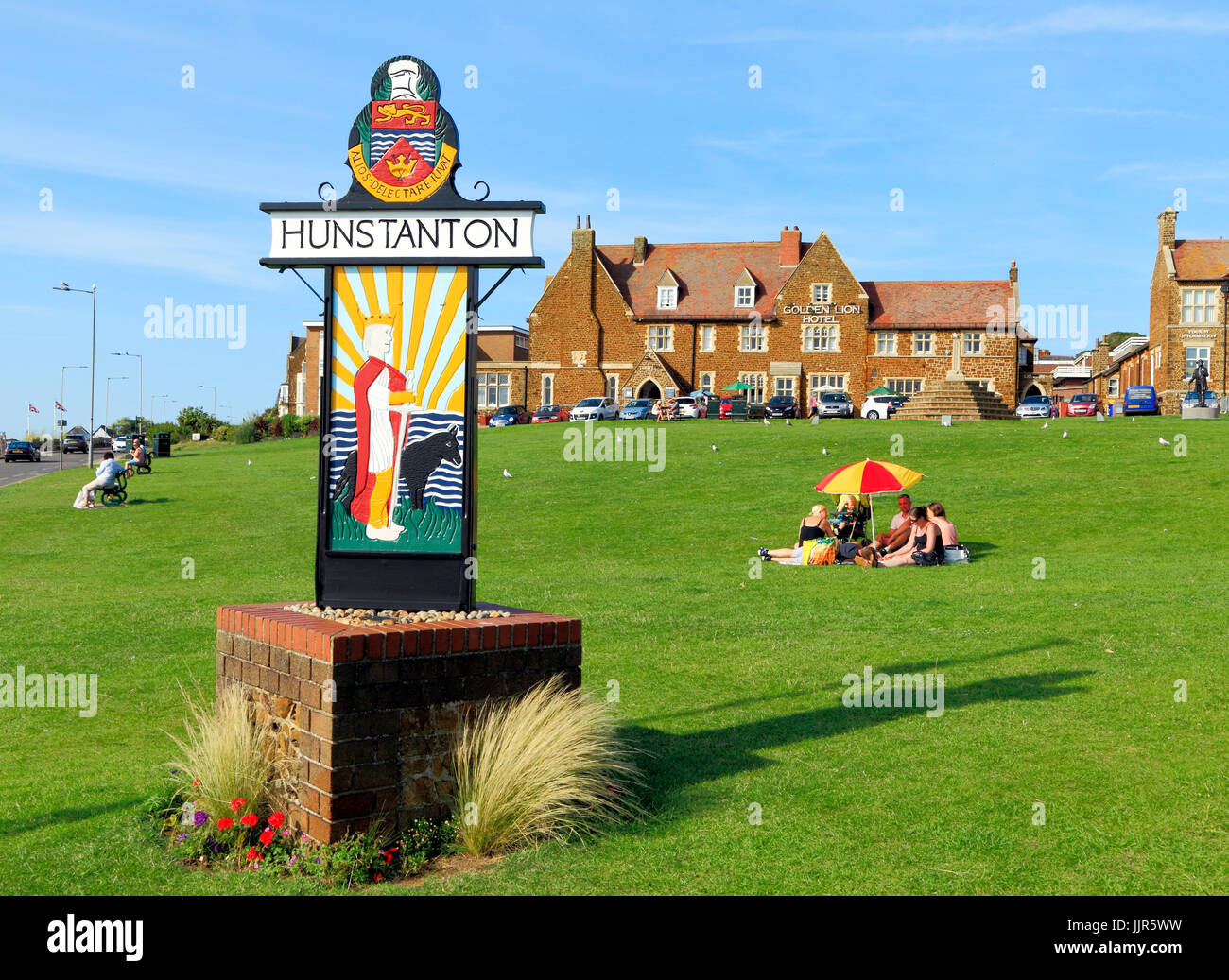 Hunstanton, The Green, town sign, Golden Lion Hotel, Norfolk, England, UK, Seaside resort Stock Photo