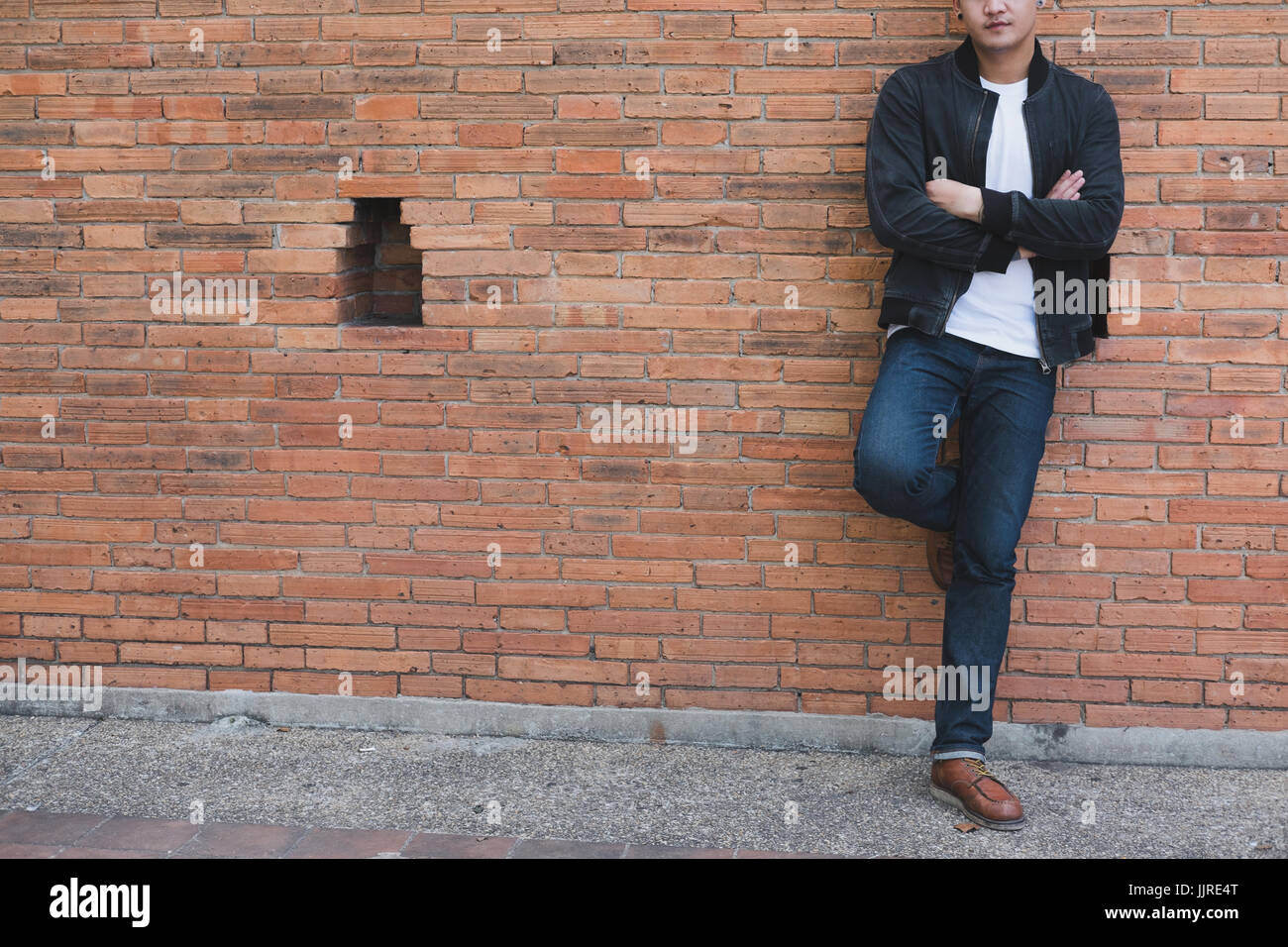 Old man wearing blue jeans hi-res stock photography and images - Alamy