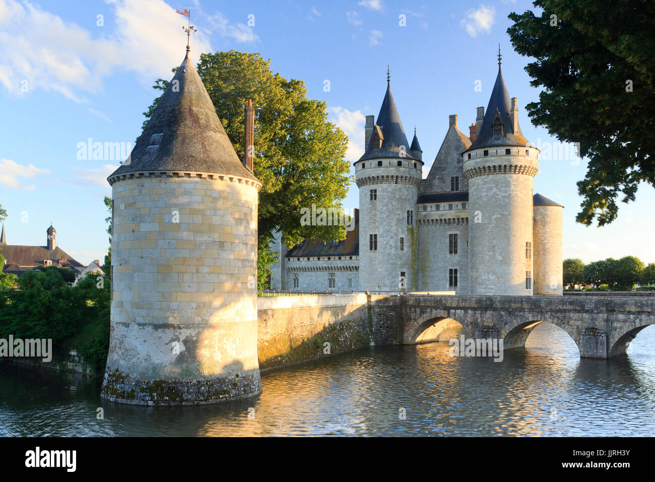France, Loiret (45), Sully-sur-Loire, patrimoine mondial de l'UNESCO, le château de Sully-sur-Loire  // France, Loiret, Sully sur Loire, listed as Wor Stock Photo