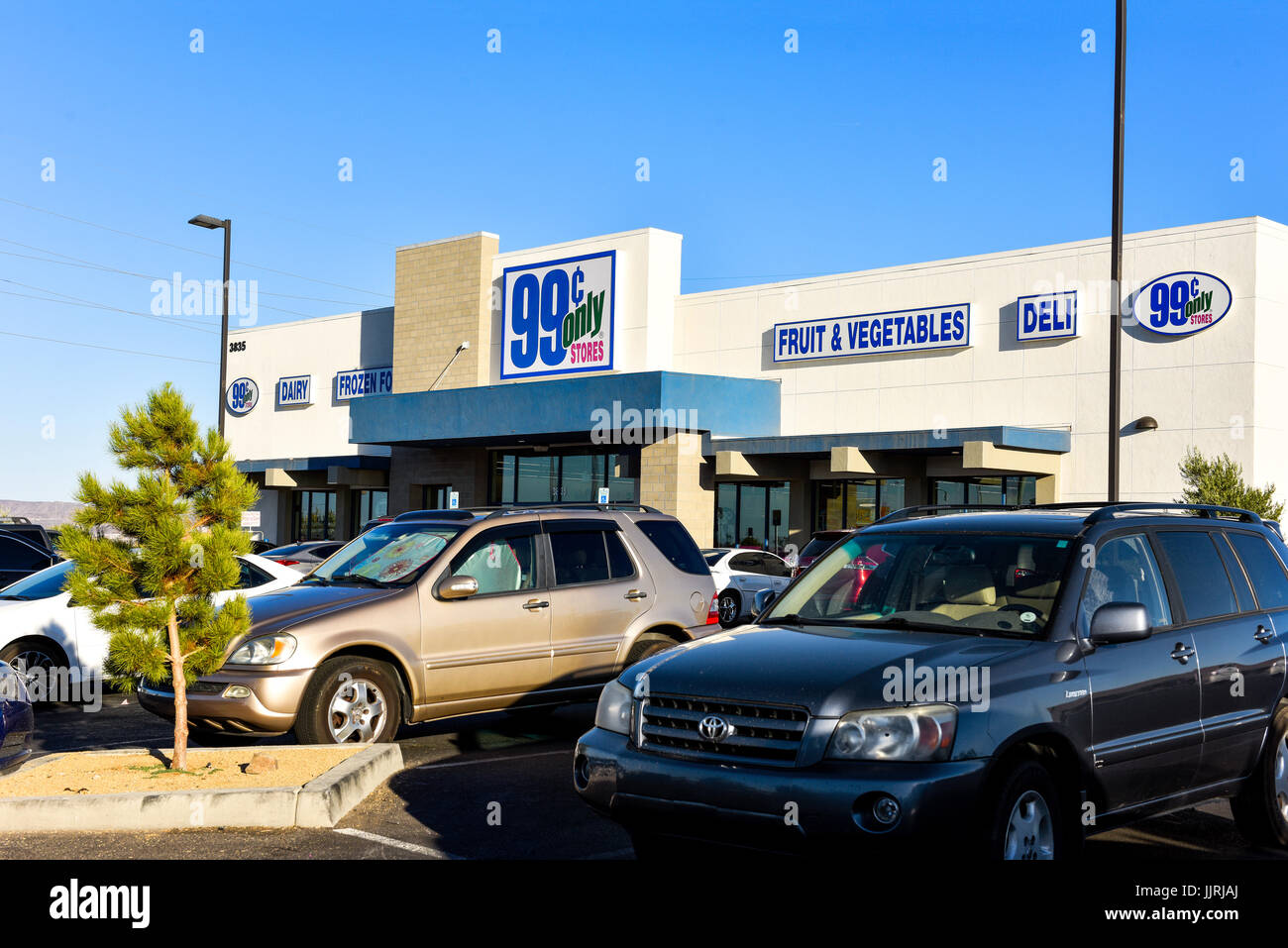 99 cents hires stock photography and images Alamy