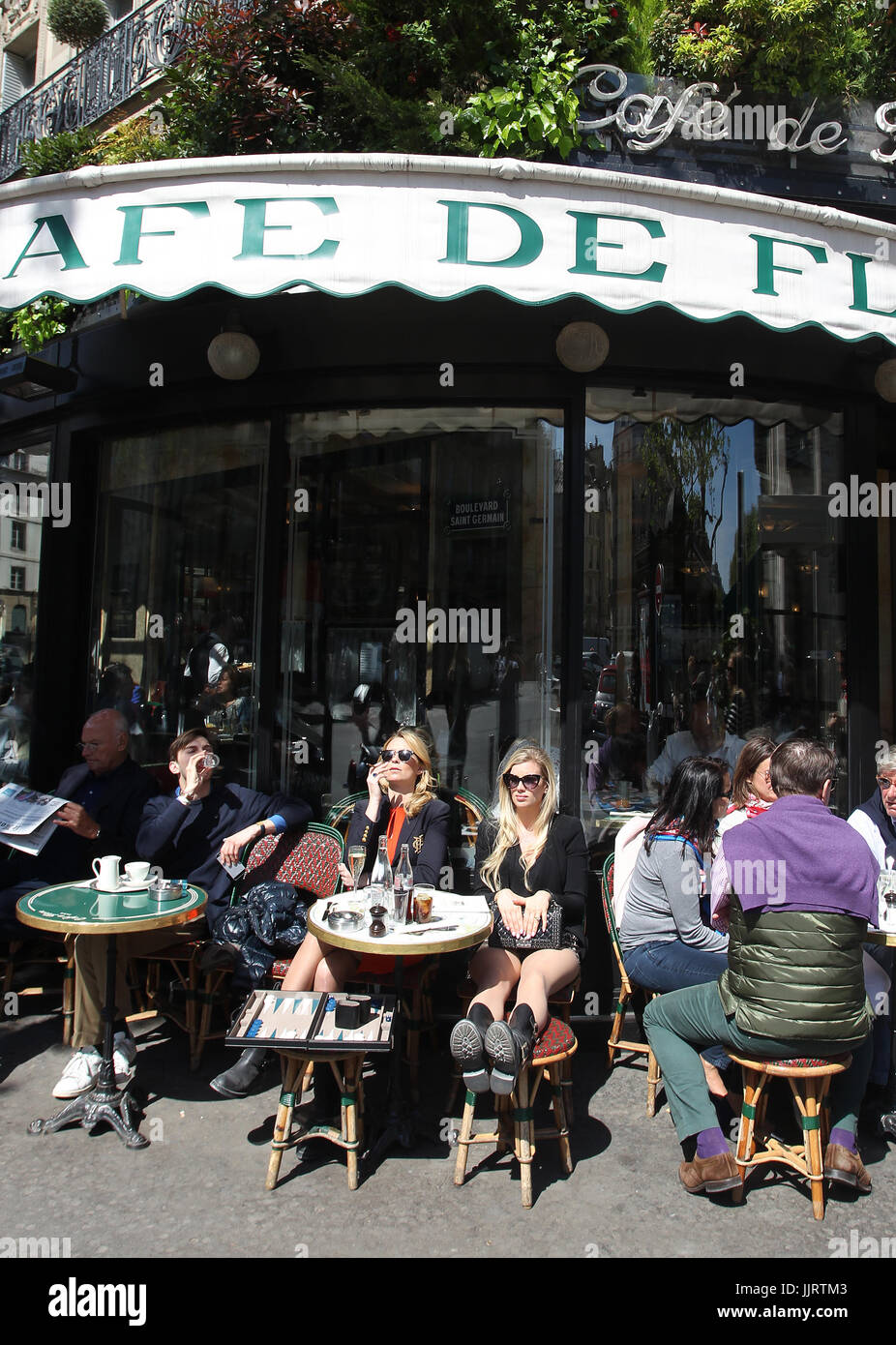 The Cafe De Flore Is One Of The Oldest Coffeehouses In Paris Stock