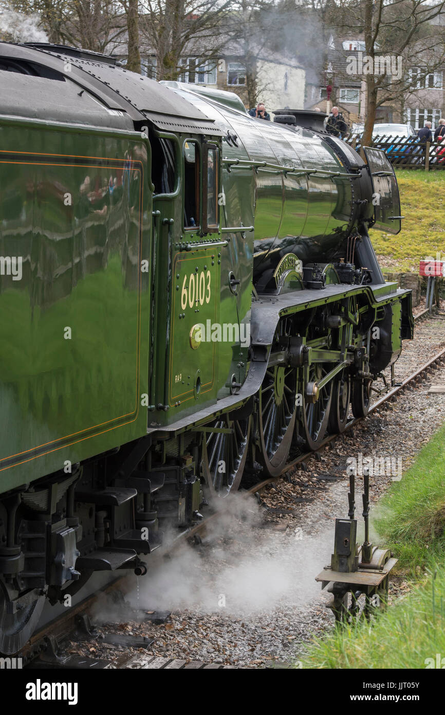 Green shiny engine &amp; tender of iconic steam locomotive 60103 