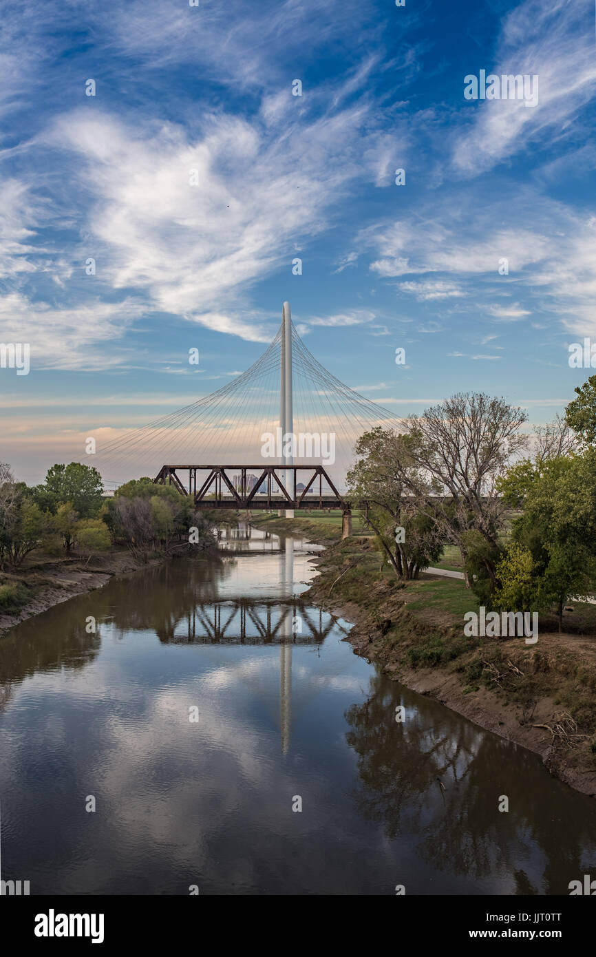 Sunset on margaret bridge hi-res stock photography and images - Alamy