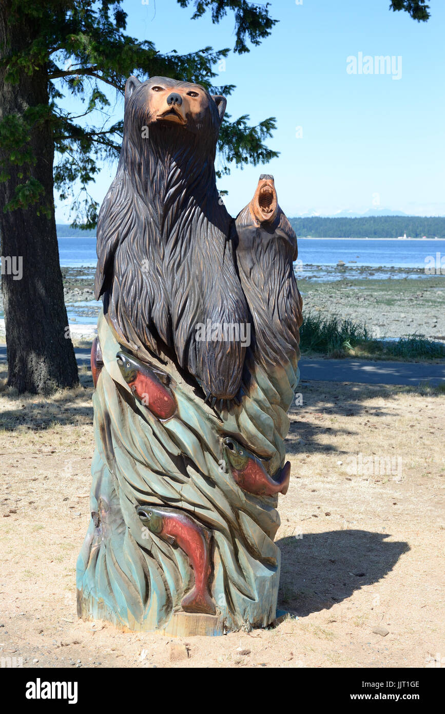 Wood carving, Campbell River,  British Columbia, Canada. Stock Photo