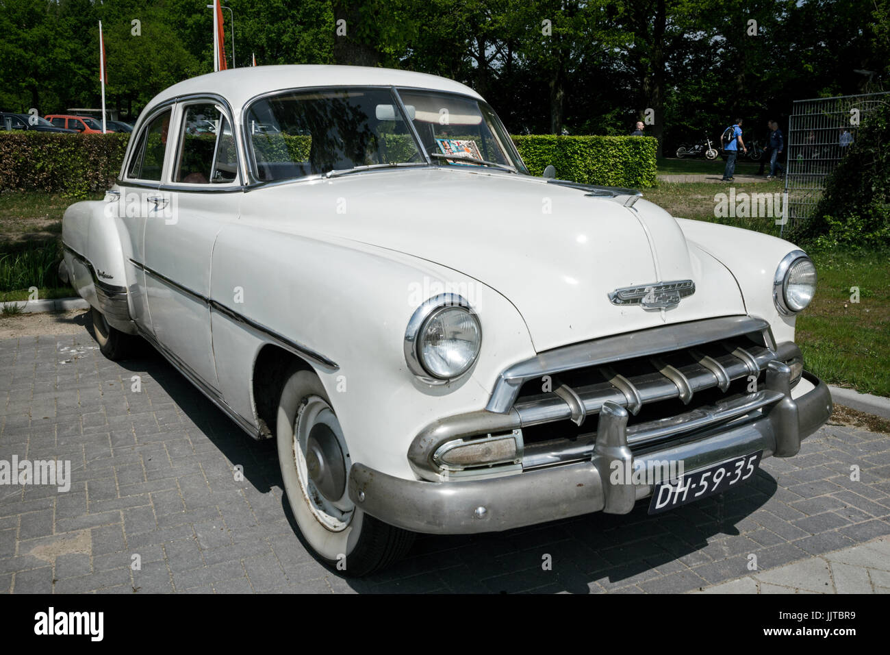 DEN BOSCH, THE NETHERLANDS - MAY 10, 2015: White 1952 Chevrolet Styleline Deluxe classic car. Stock Photo