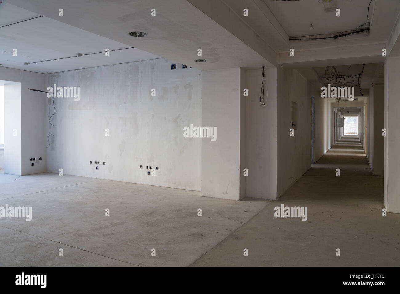 Renovation of office facilities. Empty interior space Stock Photo - Alamy