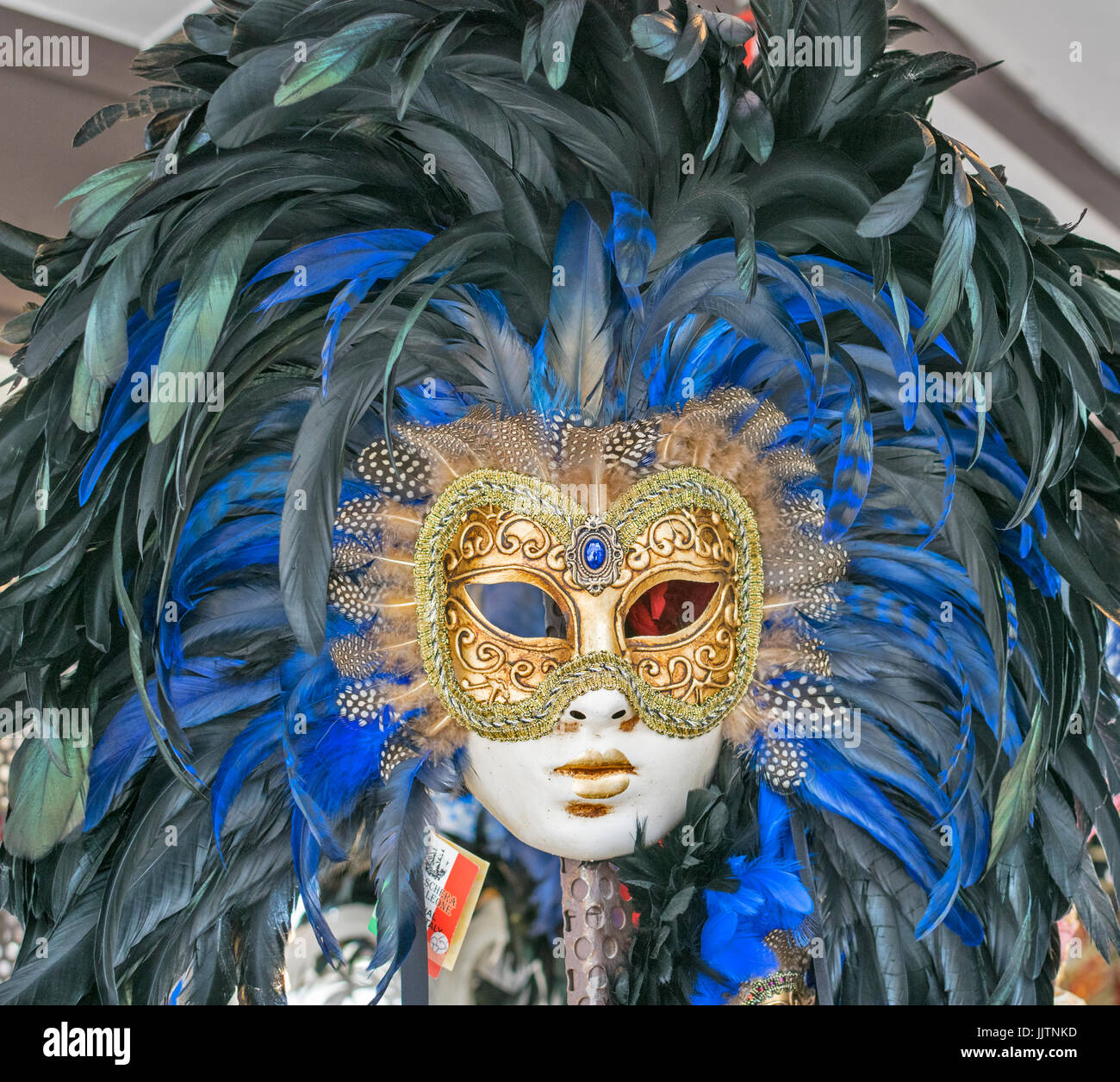 Black and Gold Verona Masquerade Mask Black and Gold Verona Masquerade Mask