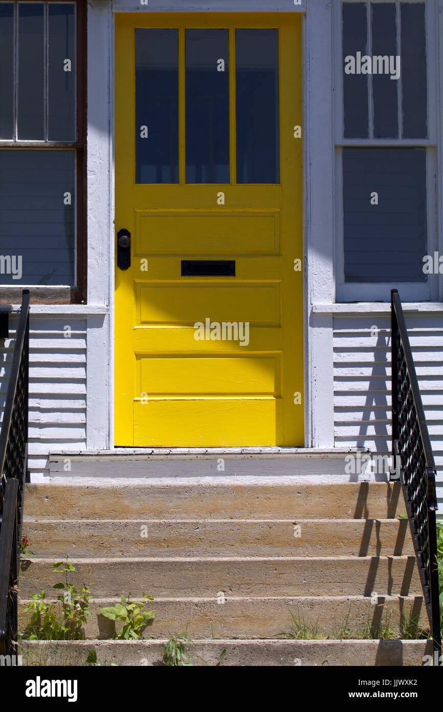 House Yellow Door Stock Photo Alamy