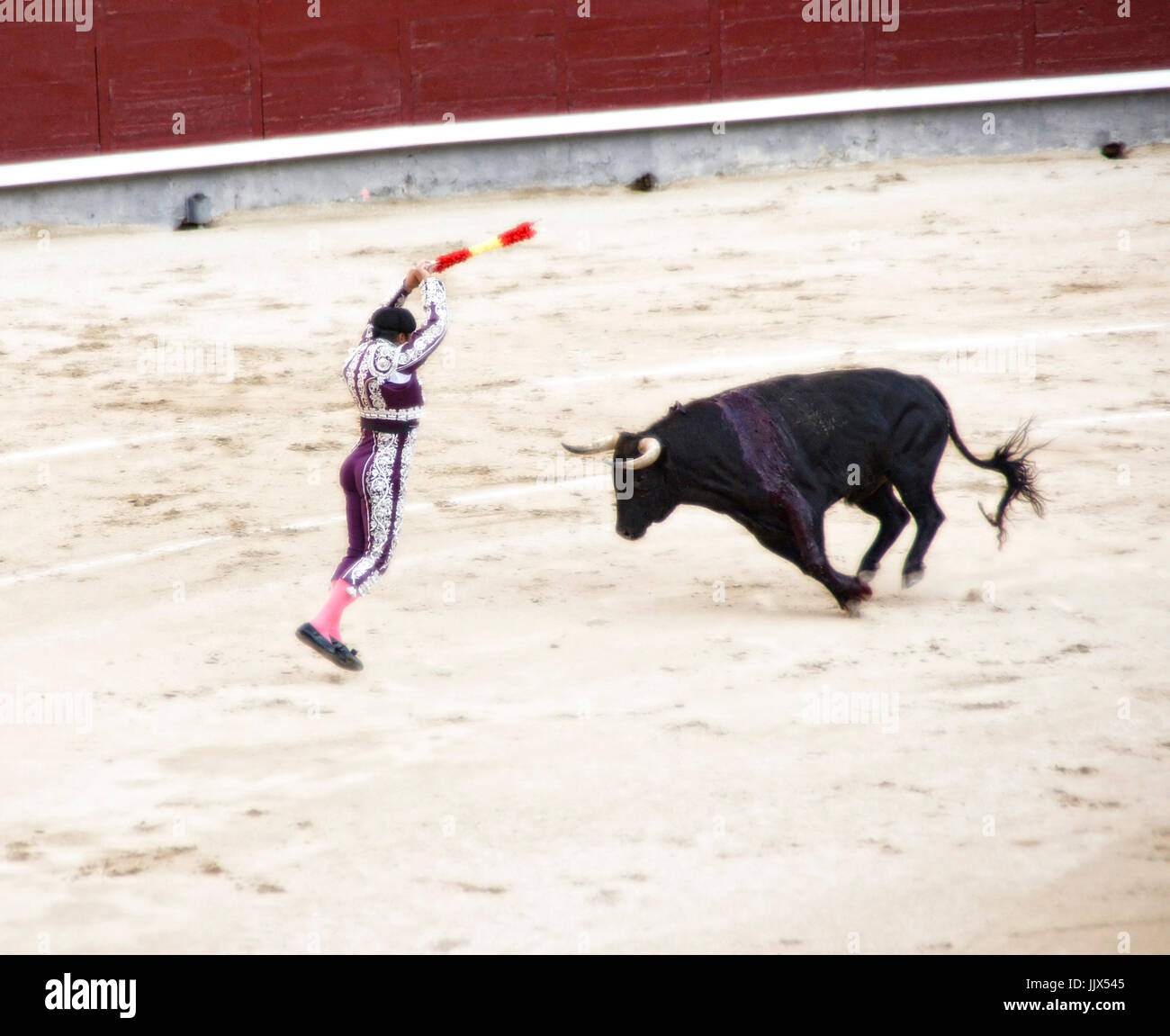 Banderillero, the Torero Who, on Foot, Places the Darts in the Bull  Editorial Stock Photo - Image of performance, spectacle: 34908528