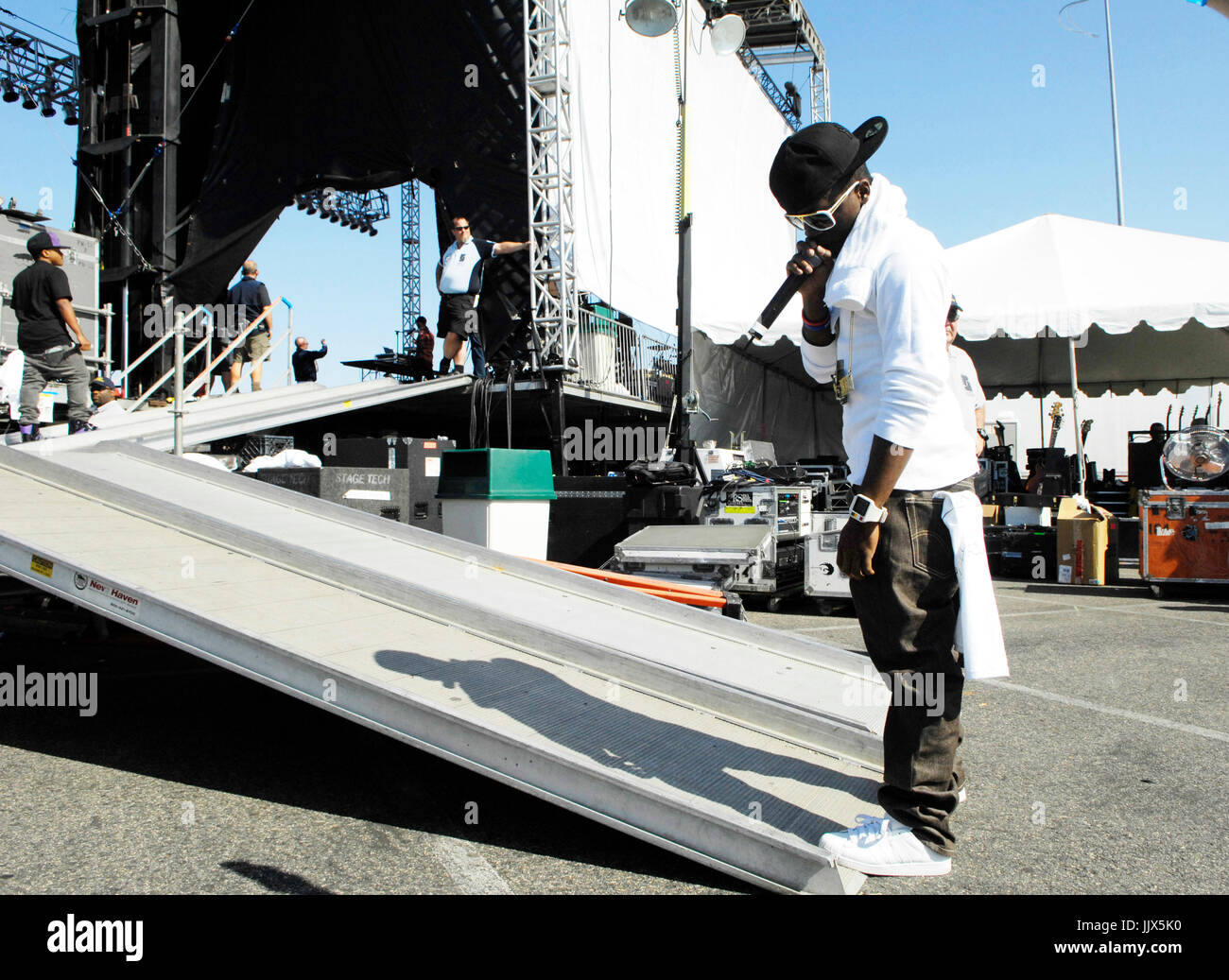 Iyaz backstage Bamboozle Festival Day 2 Angel Stadium March 28,2010