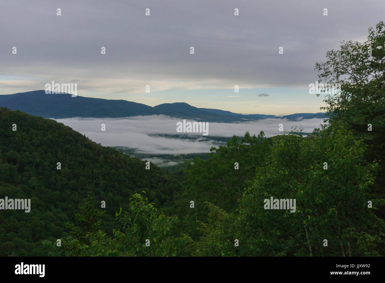 An early morning view of the Green Mountains in Vermont Stock Photo - Alamy