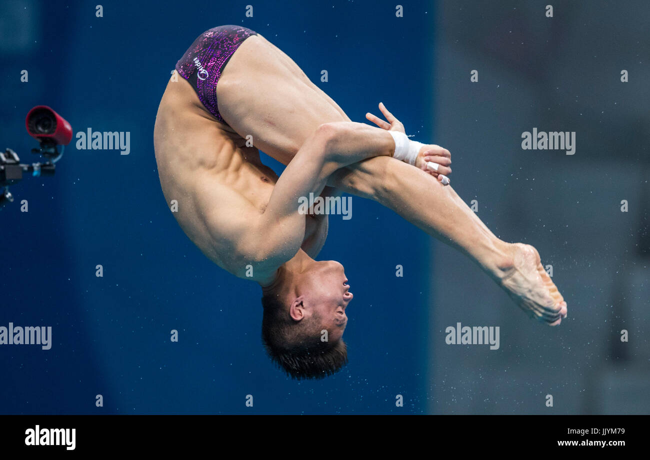 Budapest, Hungary. 21st July, 2017. Aisen Chen from China in action during the men's 10m diving qualification round at the FINA World Championships 2017 in Budapest, Hungary, 21 July 2017. Photo: Jens Büttner/dpa-Zentralbild/dpa/Alamy Live News Stock Photo