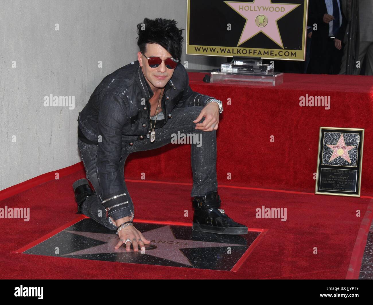 Criss angel hi-res stock photography and images - Alamy