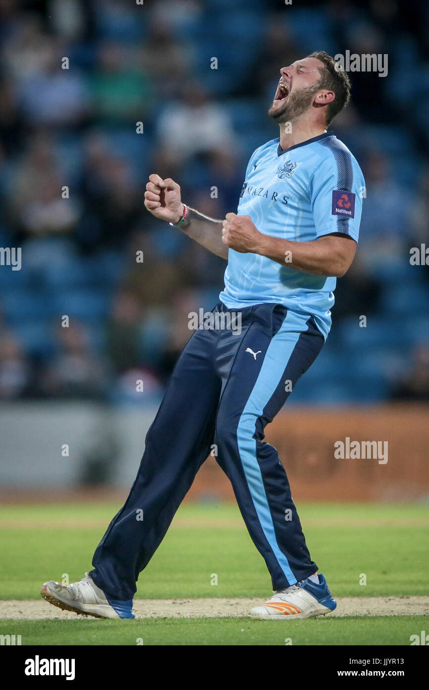 Leeds, UK. 21st July, 2017. Tim Bresnan (Yorkshire CCC) roars as he takes the final wicket to guide Yorkshire to a win in the Natwest T20 Blast game between Yorkshire County Cricket Club v Warwickshire County Cricket Club on Friday 21 July 2017. Photo by Mark P Doherty. Credit: Caught Light Photography Limited/Alamy Live News Stock Photo