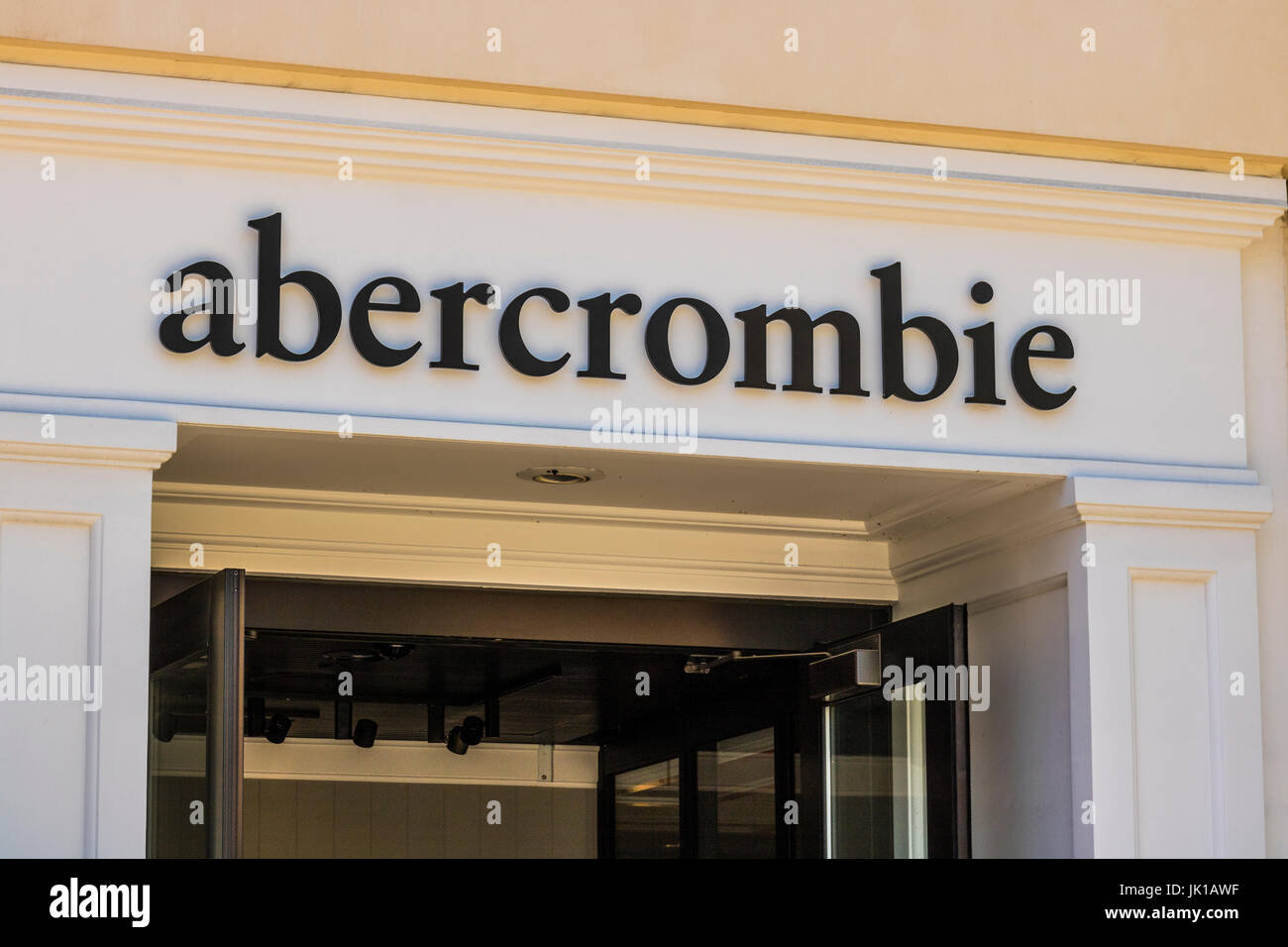 Las Vegas Circa July 2017 Abercrombie & Fitch Clothing Store