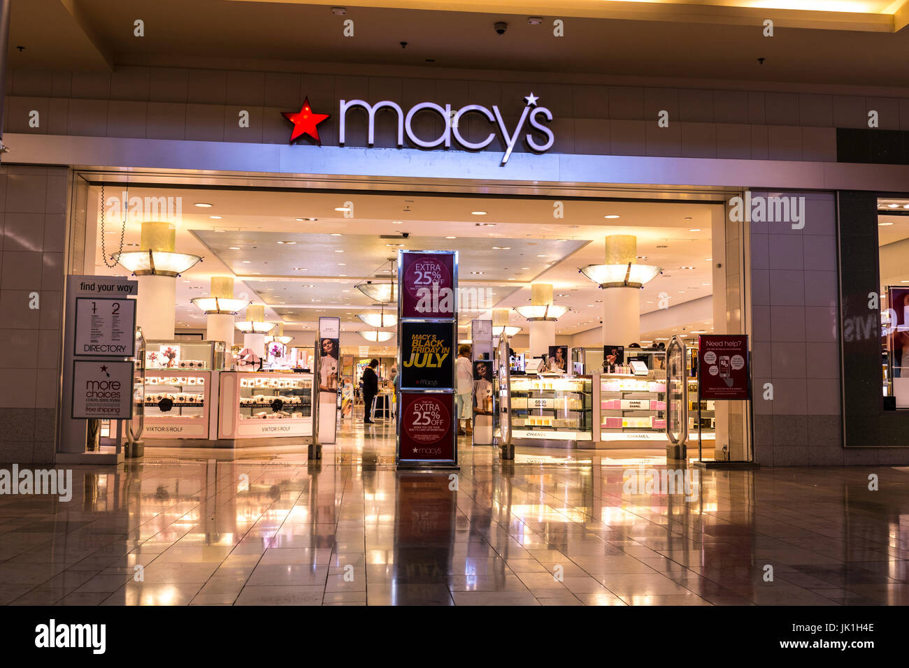 Long Island Circa 2017 Macy's Retail Department Store Location Roosevelt –  Stock Editorial Photo © brandonkleinvideo #177529090