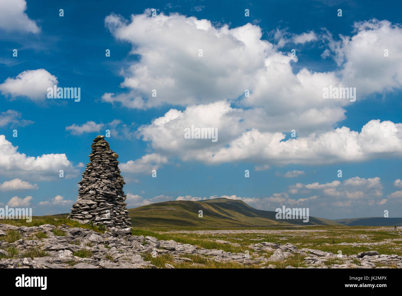 Whernside hi-res stock photography and images - Alamy