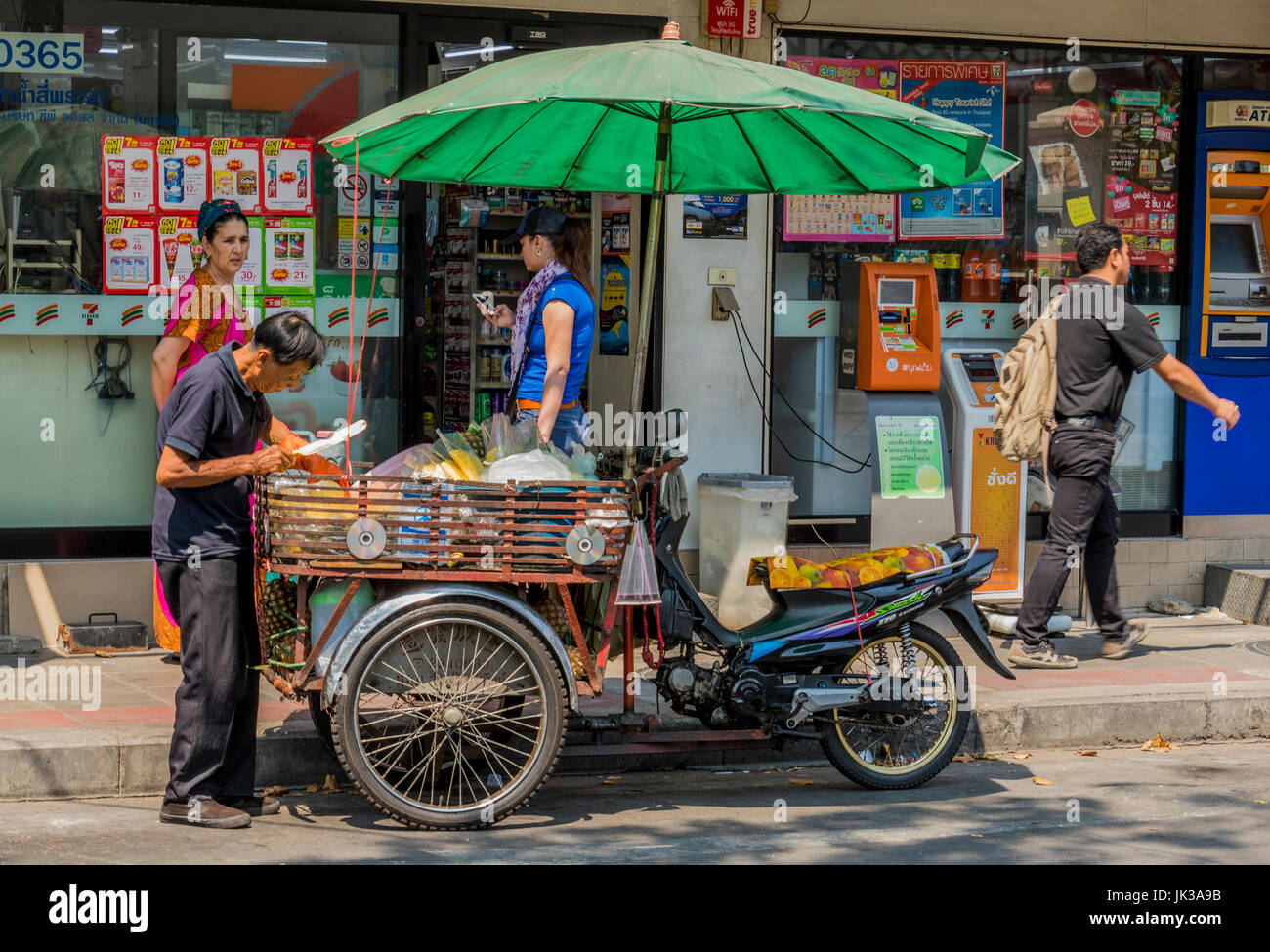 Mobile vendor Bangkok Thailand Stock Photo Alamy