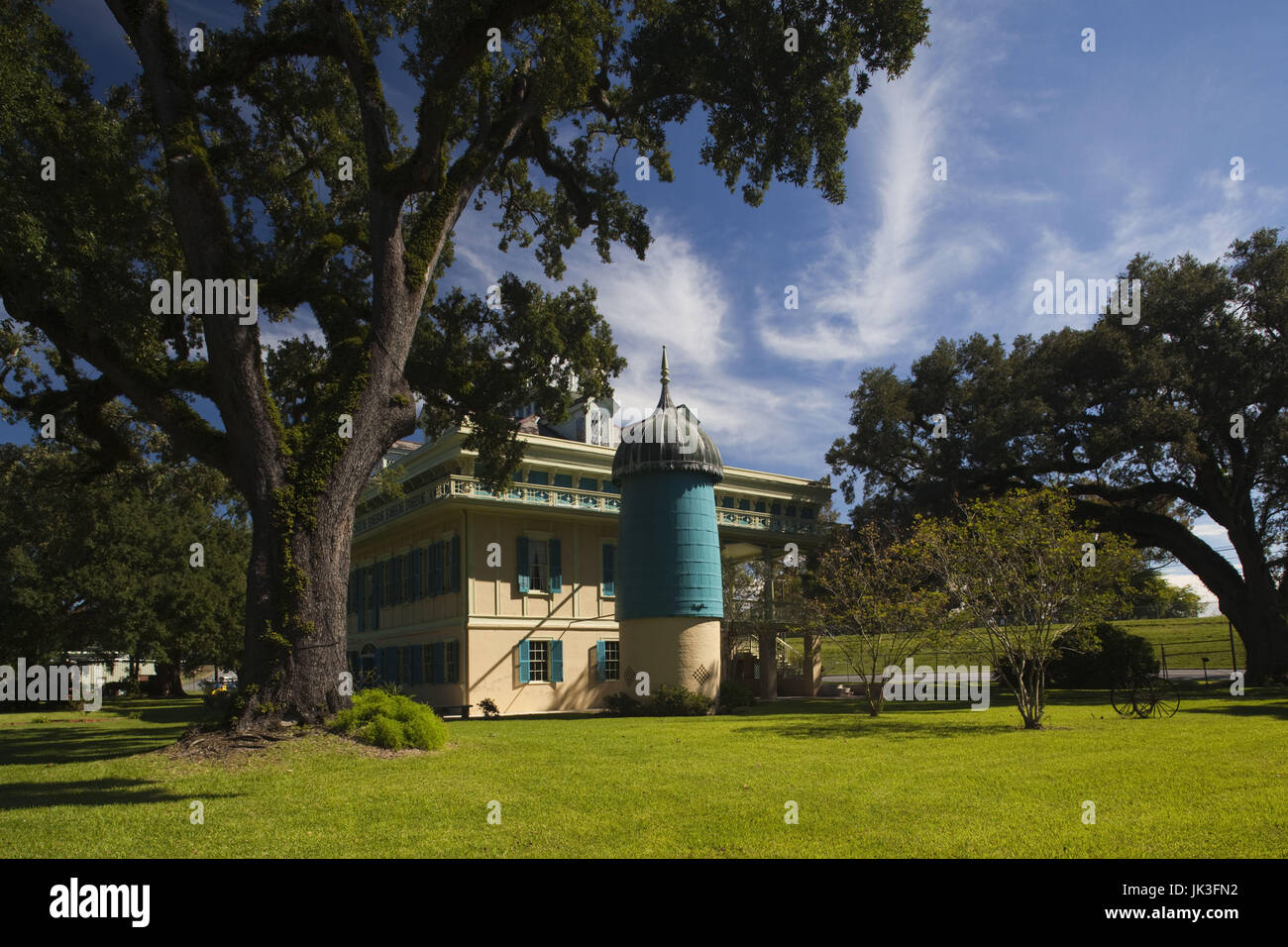 USA, Louisiana, Garyville, San Francisco Plantation, b. 1856, mansion