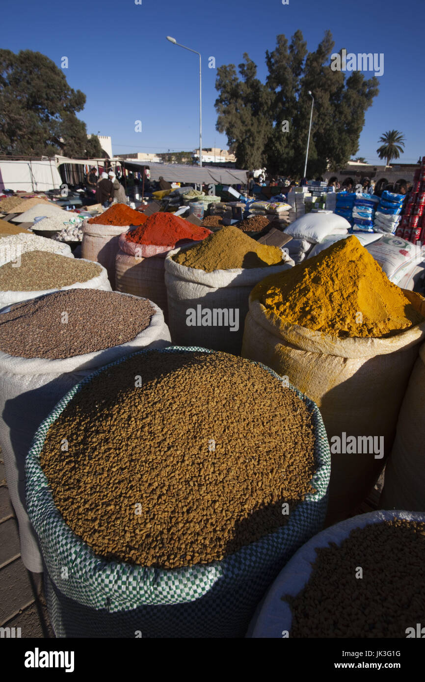 Tunisia, Sahara Desert, Douz, souq-market, spices Stock Photo