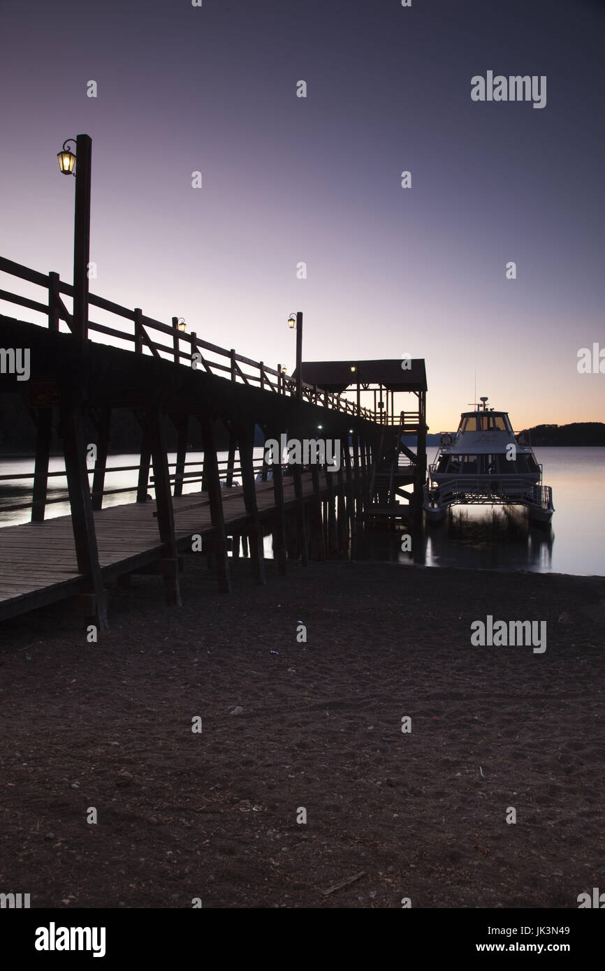 Parque nacional los arrayanes hi-res stock photography and images - Alamy