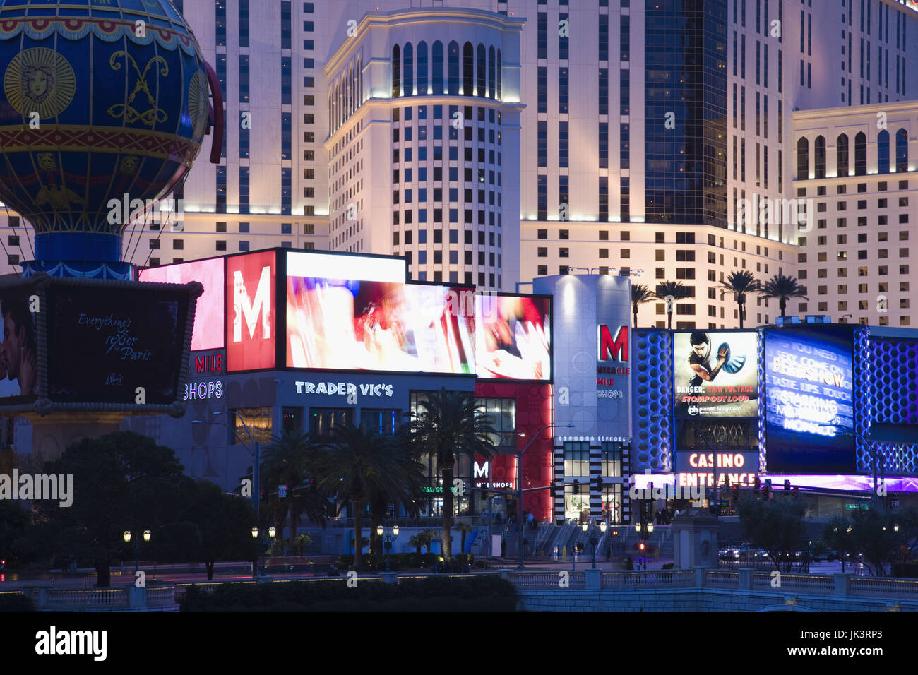 USA, Nevada, Las Vegas, Miracle Mile Shops, The Strip, Las Vegas