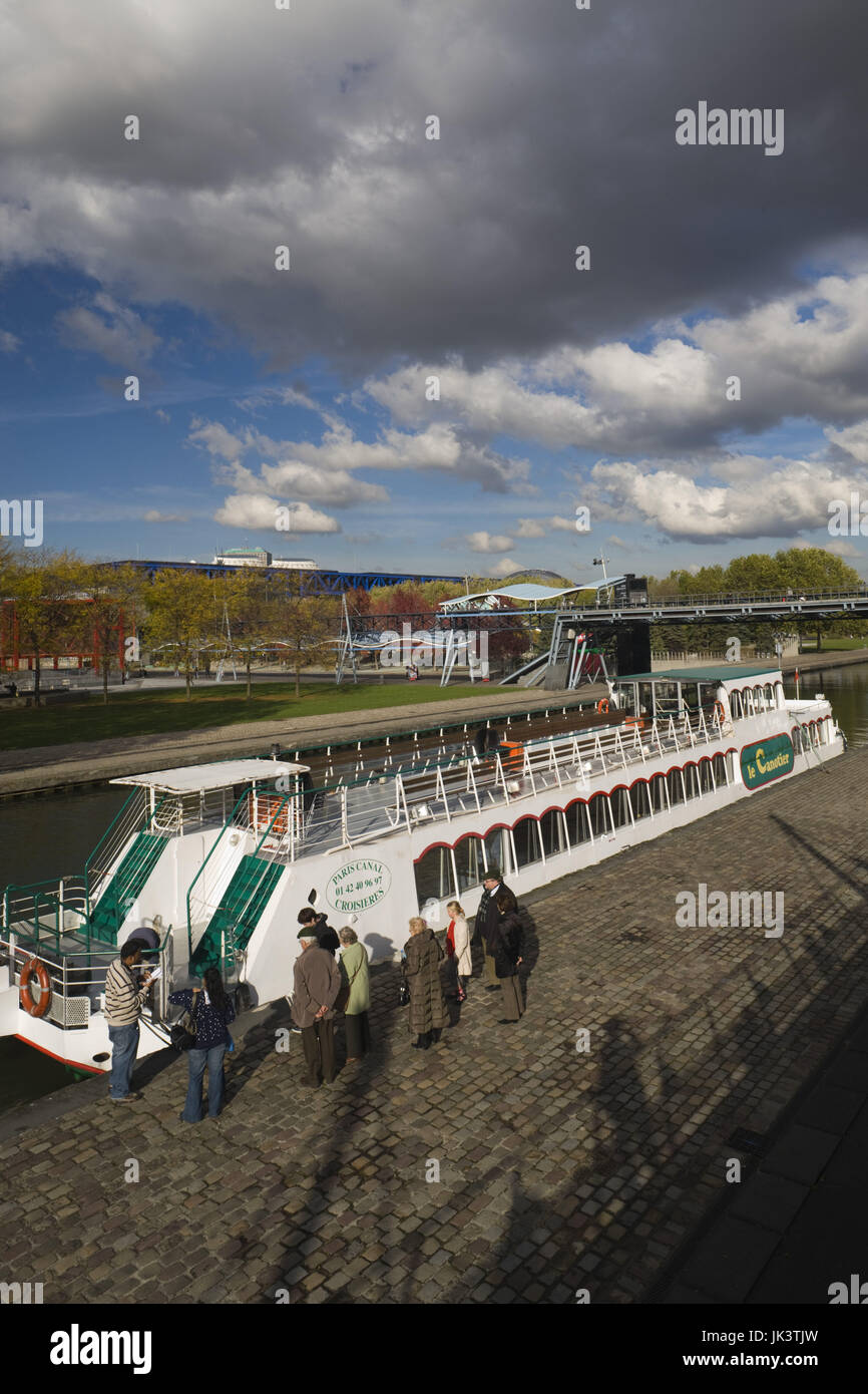 France, Paris, Parc de la Villette, river tour boat on the Canal de l'Ourcq Stock Photo