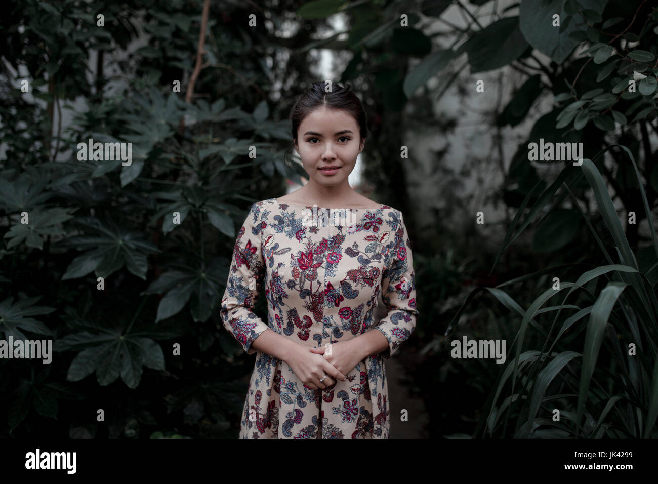 Close up pretty asian woman hi-res stock photography and images - Alamy