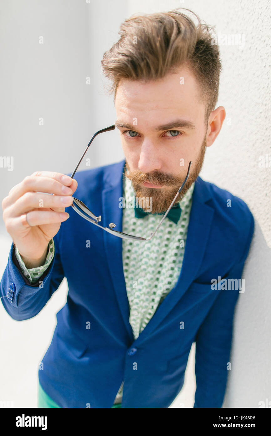 Middle eastern male 20s hi-res stock photography and images - Alamy