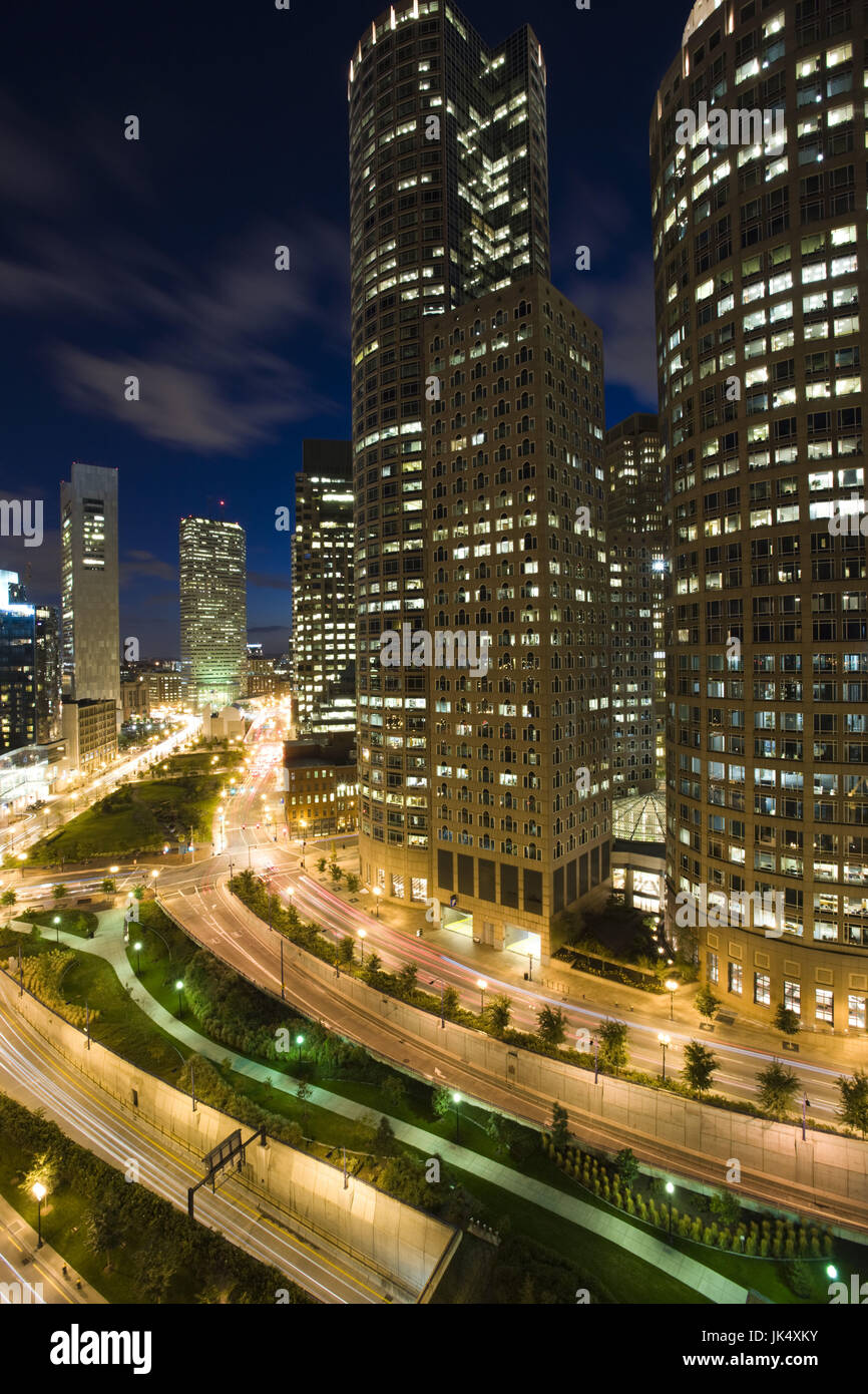 USA, Massachusetts, Boston, Atlantic Avenue Greenway and Financial