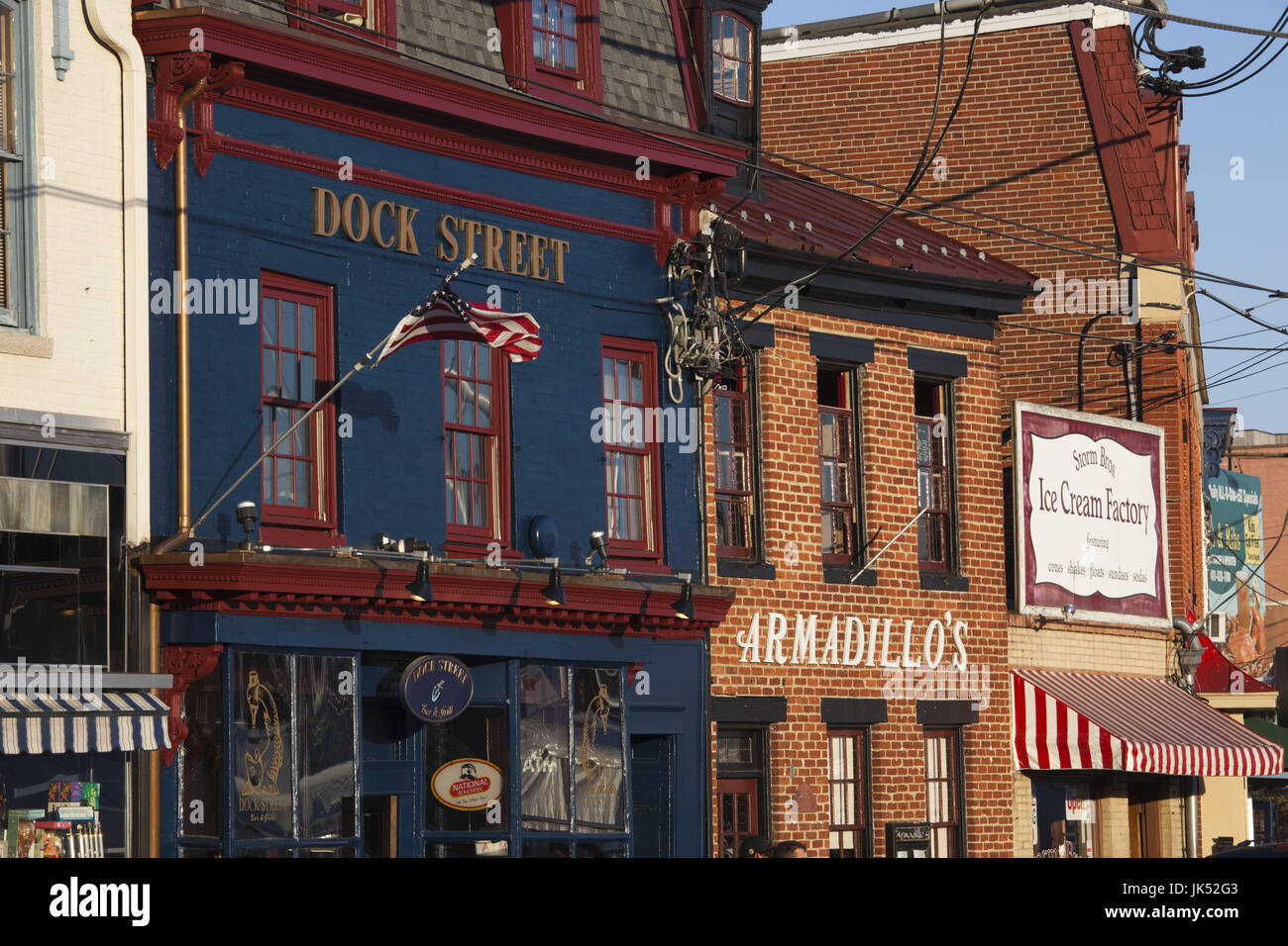 USA, Maryland, Annapolis, harborfront buildings Stock Photo
