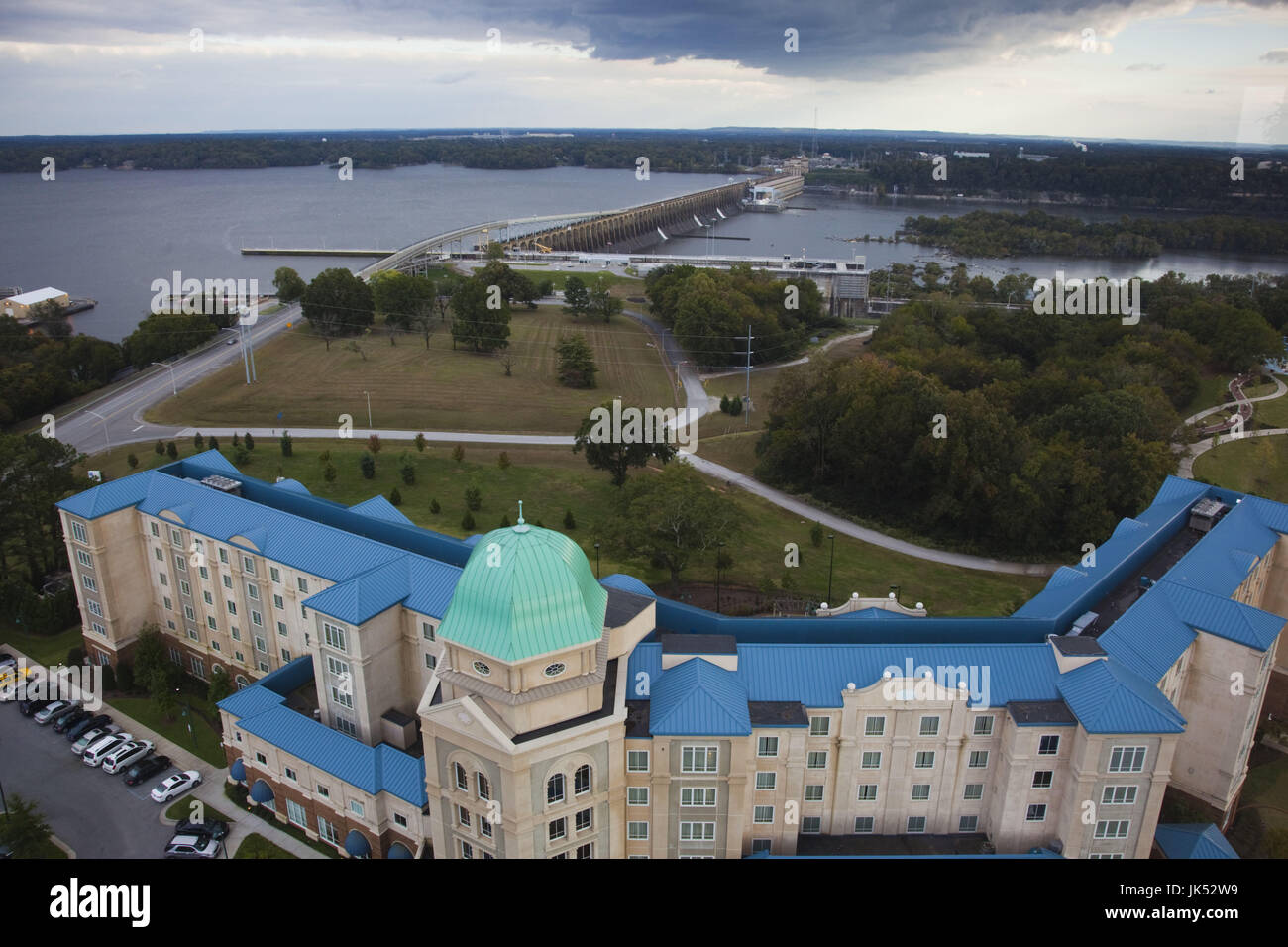 USA, Alabama, Muscle Shoals Area, Florence, Wilson Lock and Dam from