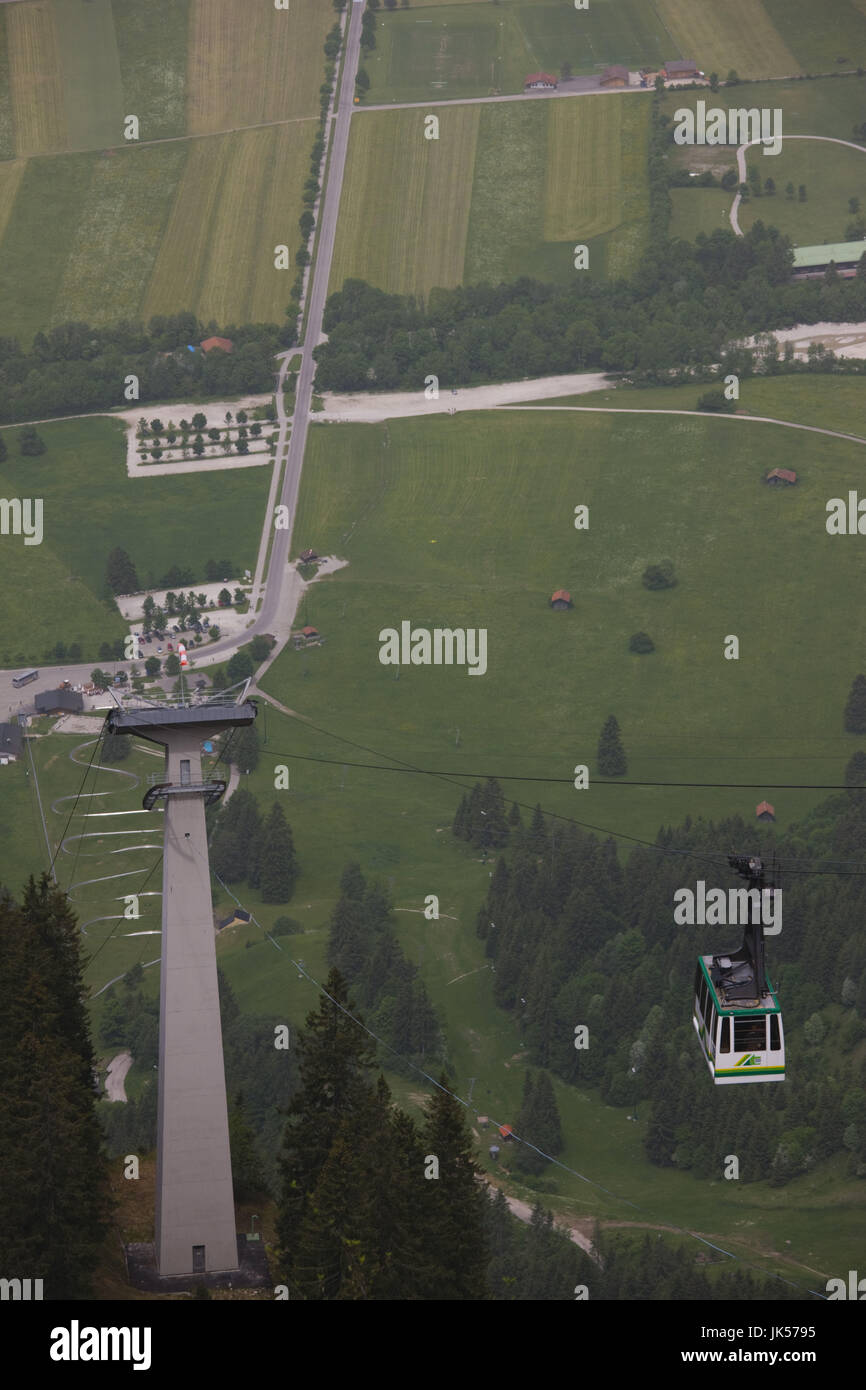 Cable car to tegelberg mountain hires stock photography and images Alamy